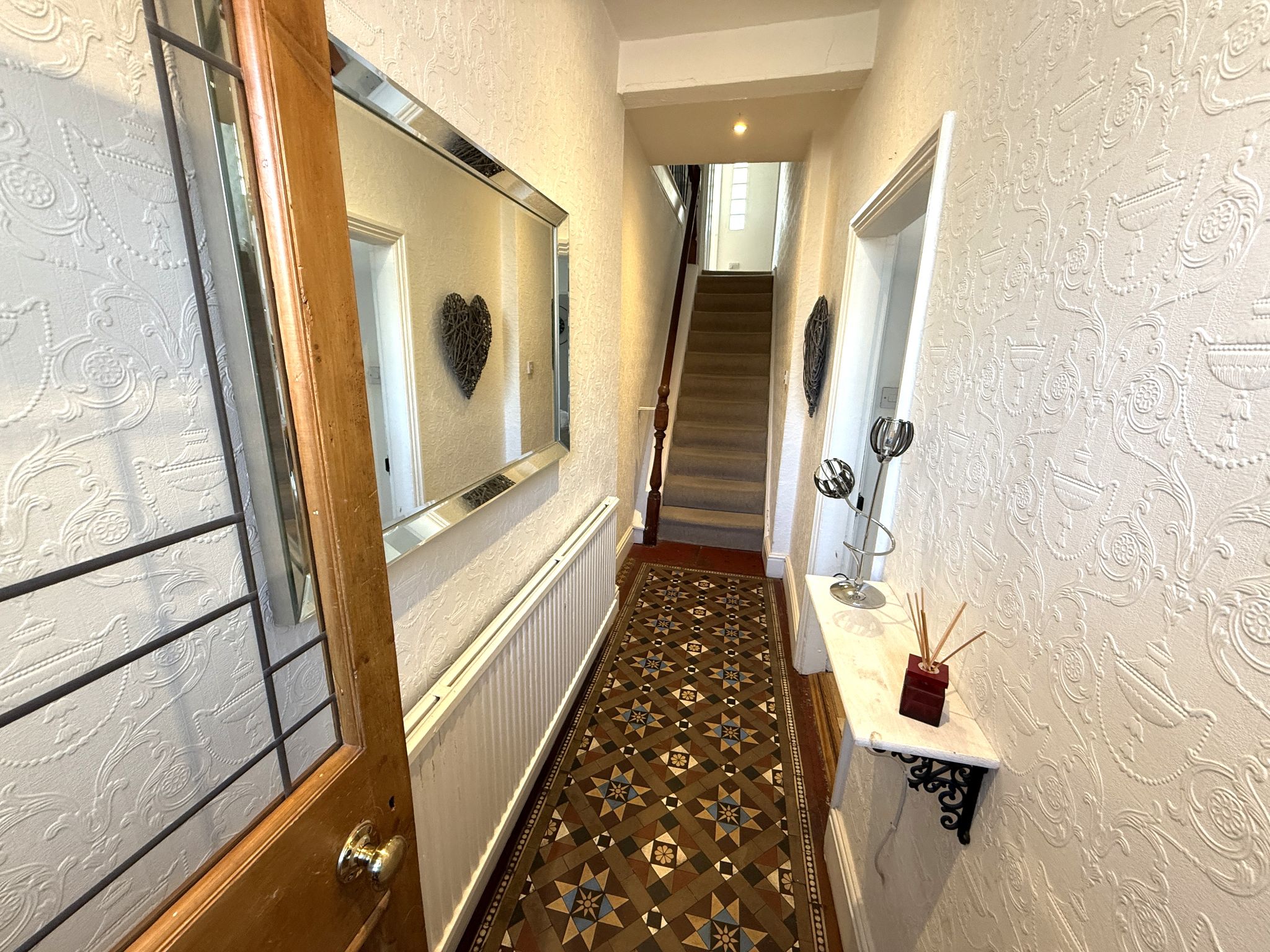 3 bedroom end terraced house For Sale in Preston - Property photograph