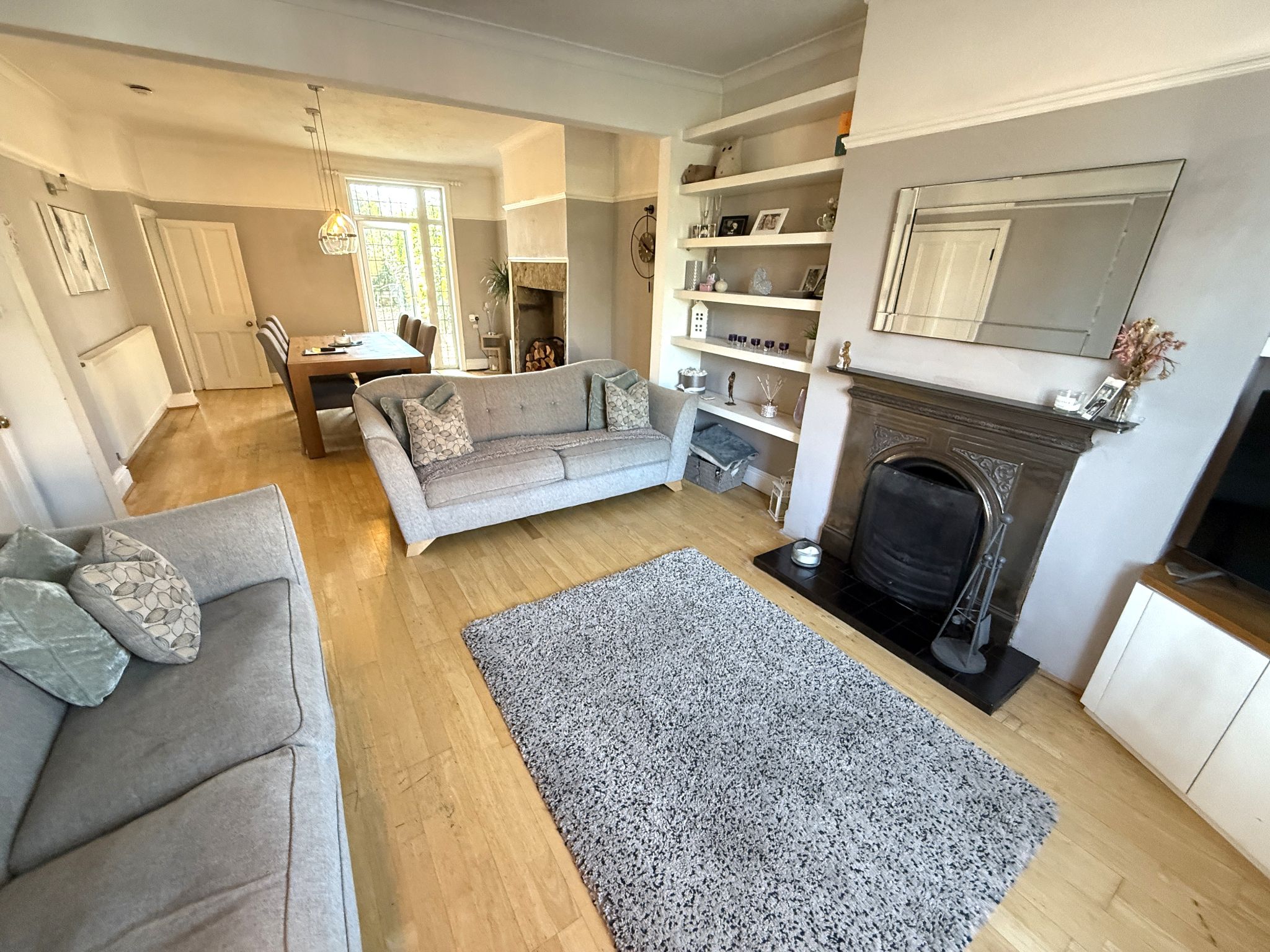 3 bedroom end terraced house For Sale in Preston - Lounge