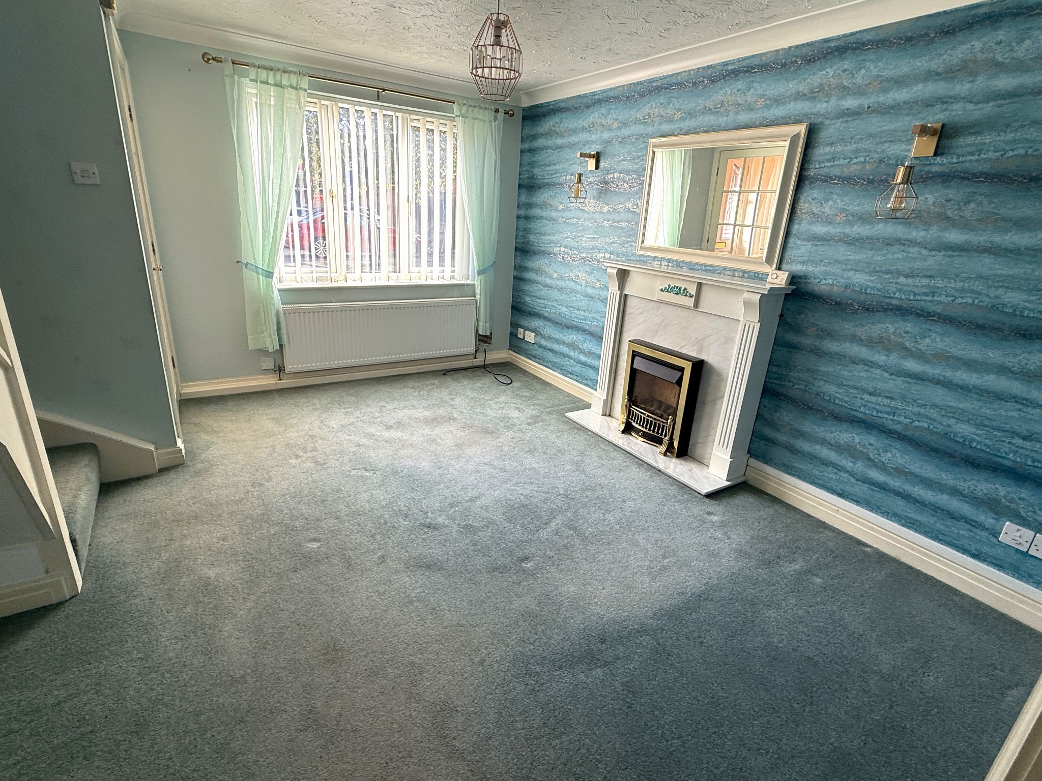 2 bedroom mid terraced house For Sale in Preston - Property photograph