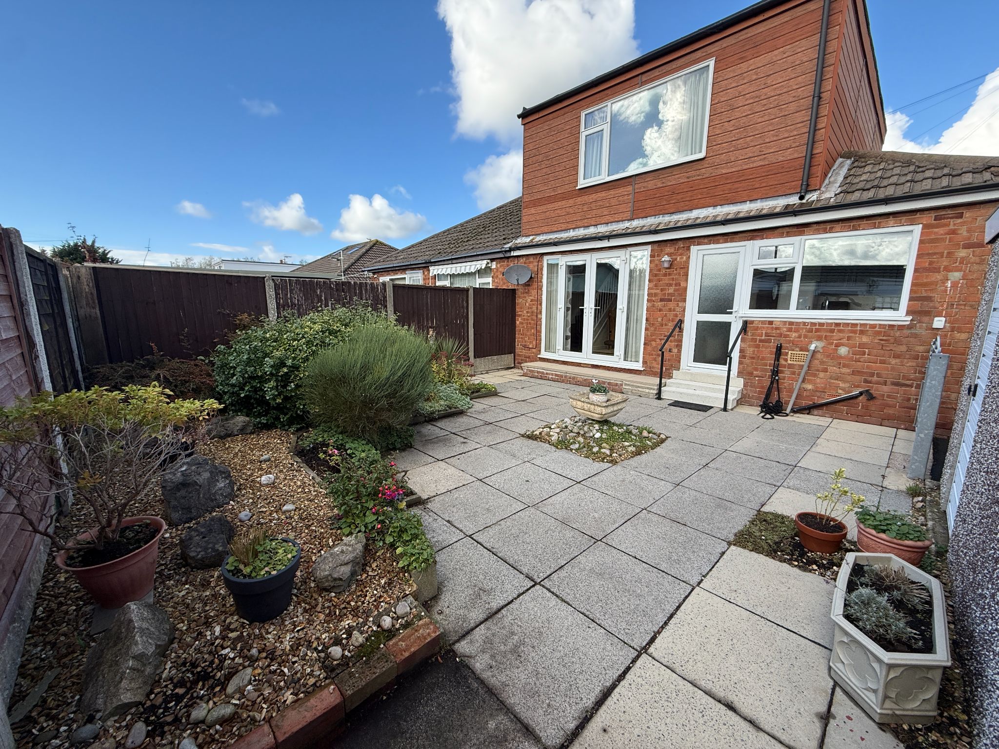 3 bedroom semi-detached bungalow For Sale in Preston - Property photograph