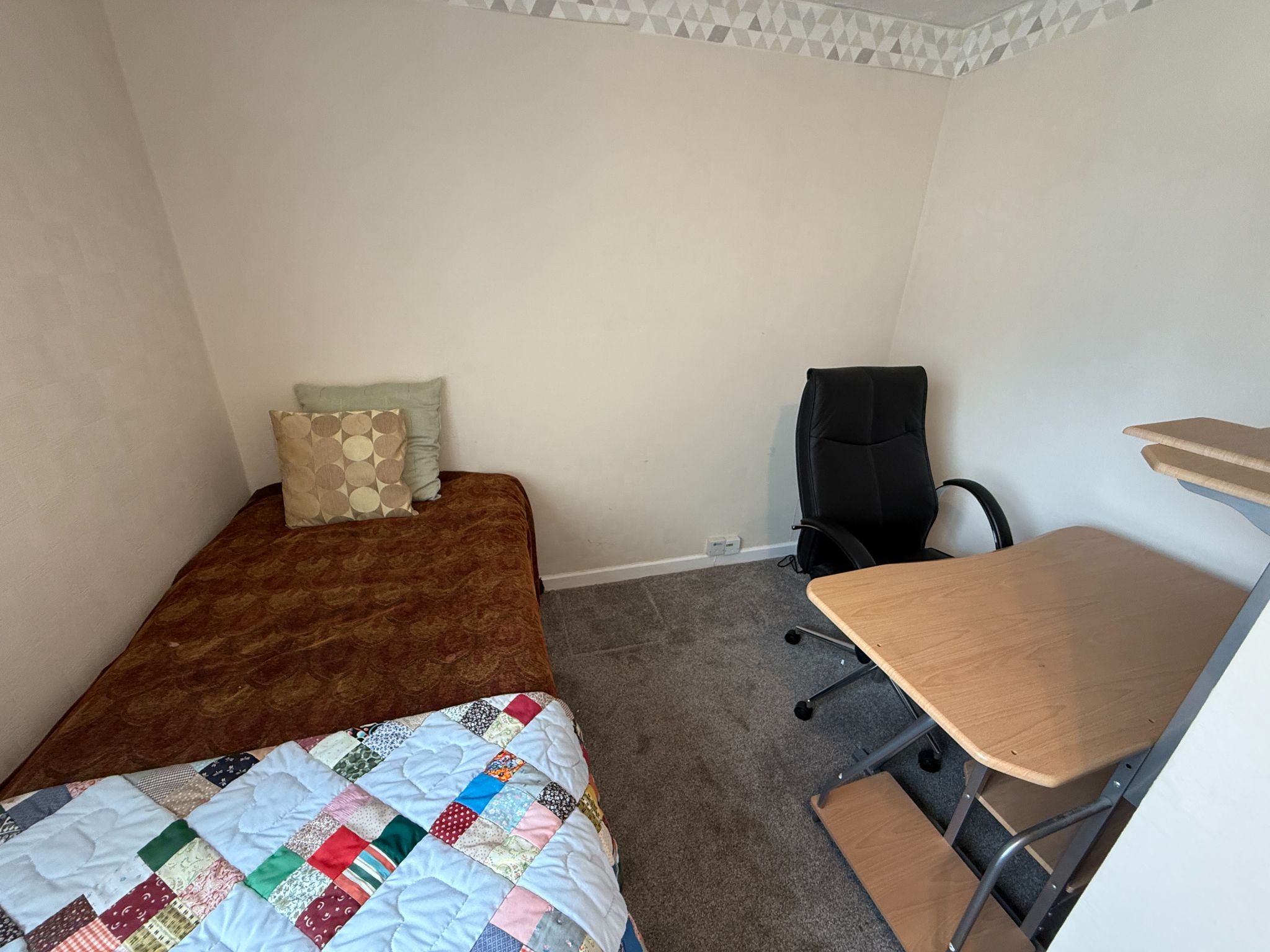 3 bedroom semi-detached bungalow For Sale in Preston - Bedroom 2