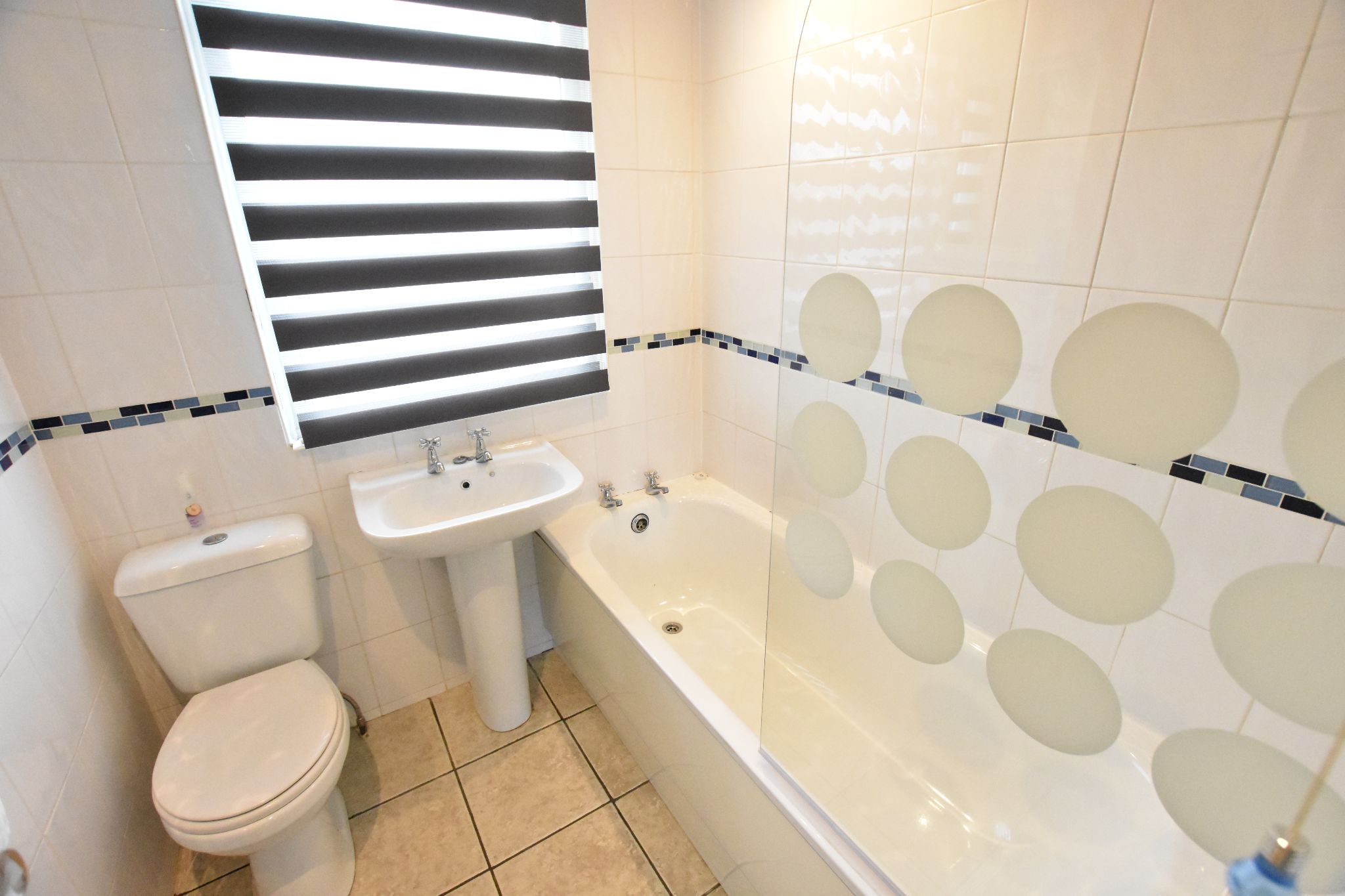 2 bedroom mid terraced house For Sale in Preston - Bathroom