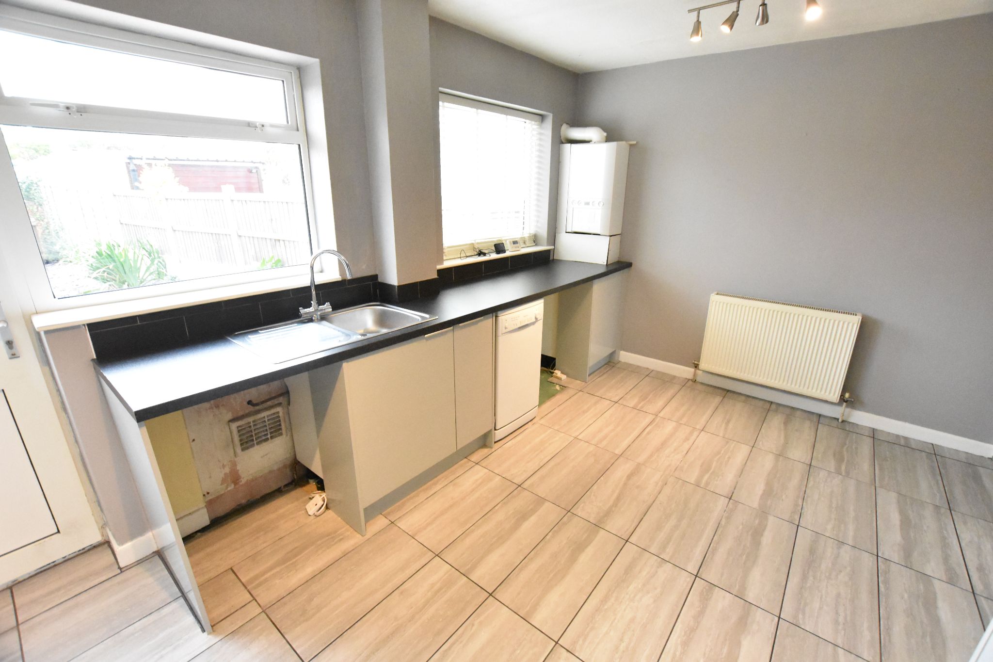 2 bedroom mid terraced house For Sale in Preston - Kitchen