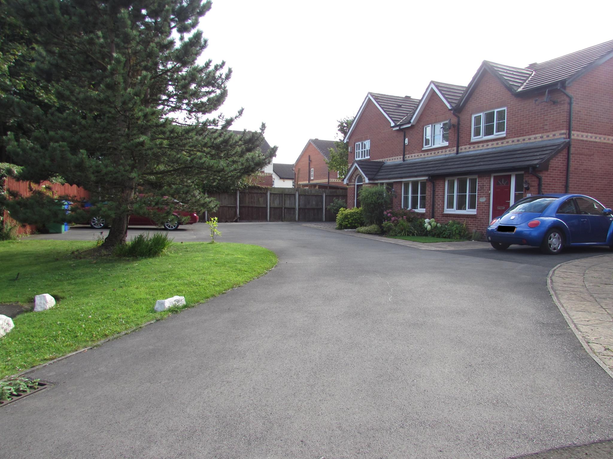 3 Bed End Terraced House For Sale - Front