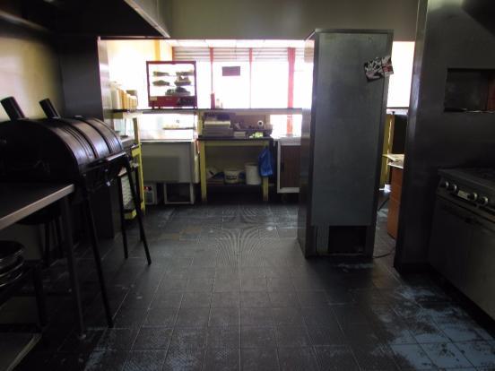 Commercial Property To Rent - Secondary Image