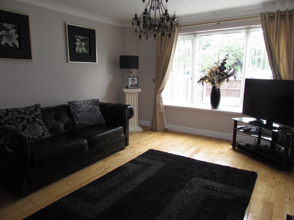 3 Bed End Terraced House For Sale - Secondary Image