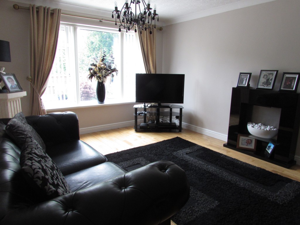 3 Bed End Terraced House For Sale - Secondary Image