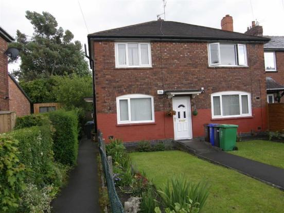 2 Bed Flat Flat/apartment To Rent - Front- access to the side