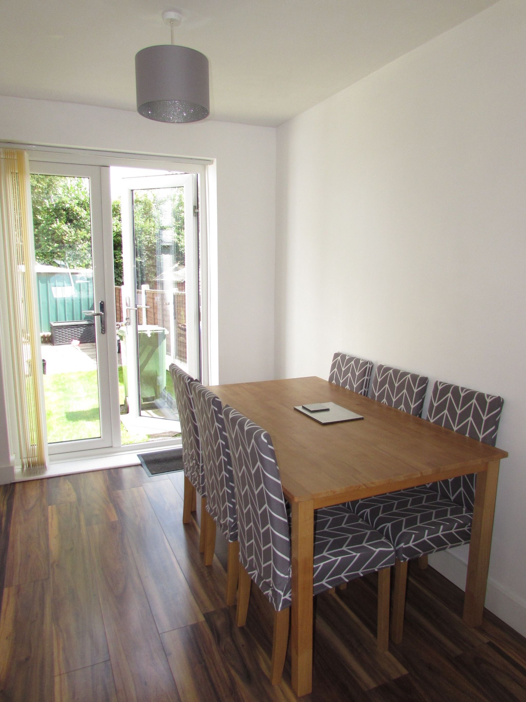 3 Bed Mid Terraced House For Sale - Photograph 4