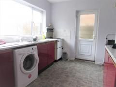 3 Bed Semi-detached House For Sale - Photograph 3