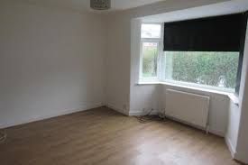 3 Bed Semi-detached House For Sale - Photograph 3