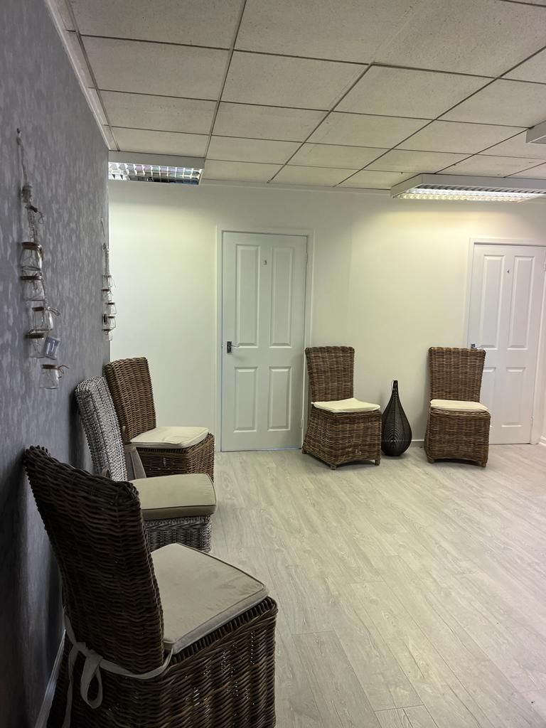 Business Park To Rent - Photograph 4