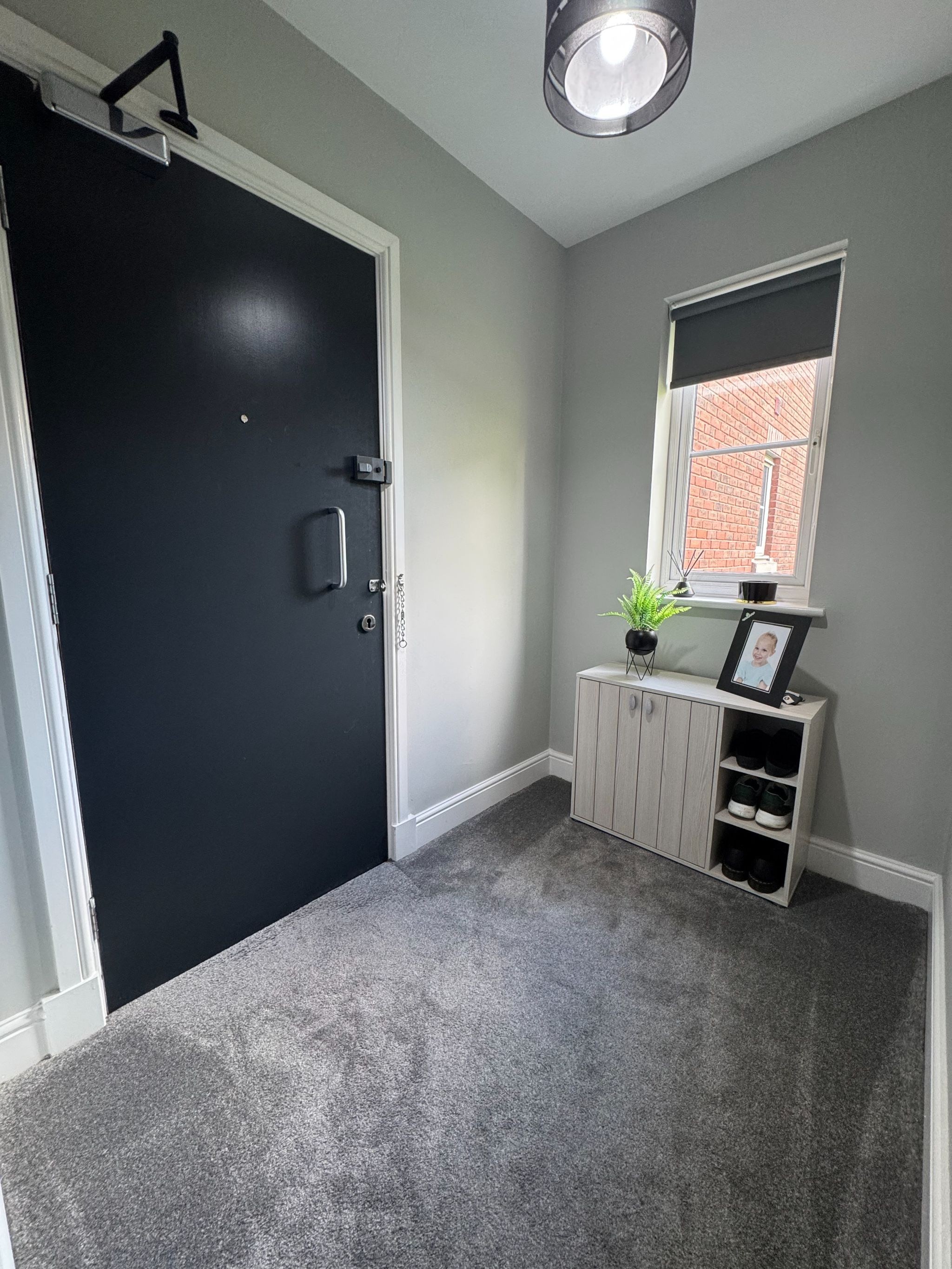 2 Bed Apartment Flat/apartment For Sale - Photograph 17