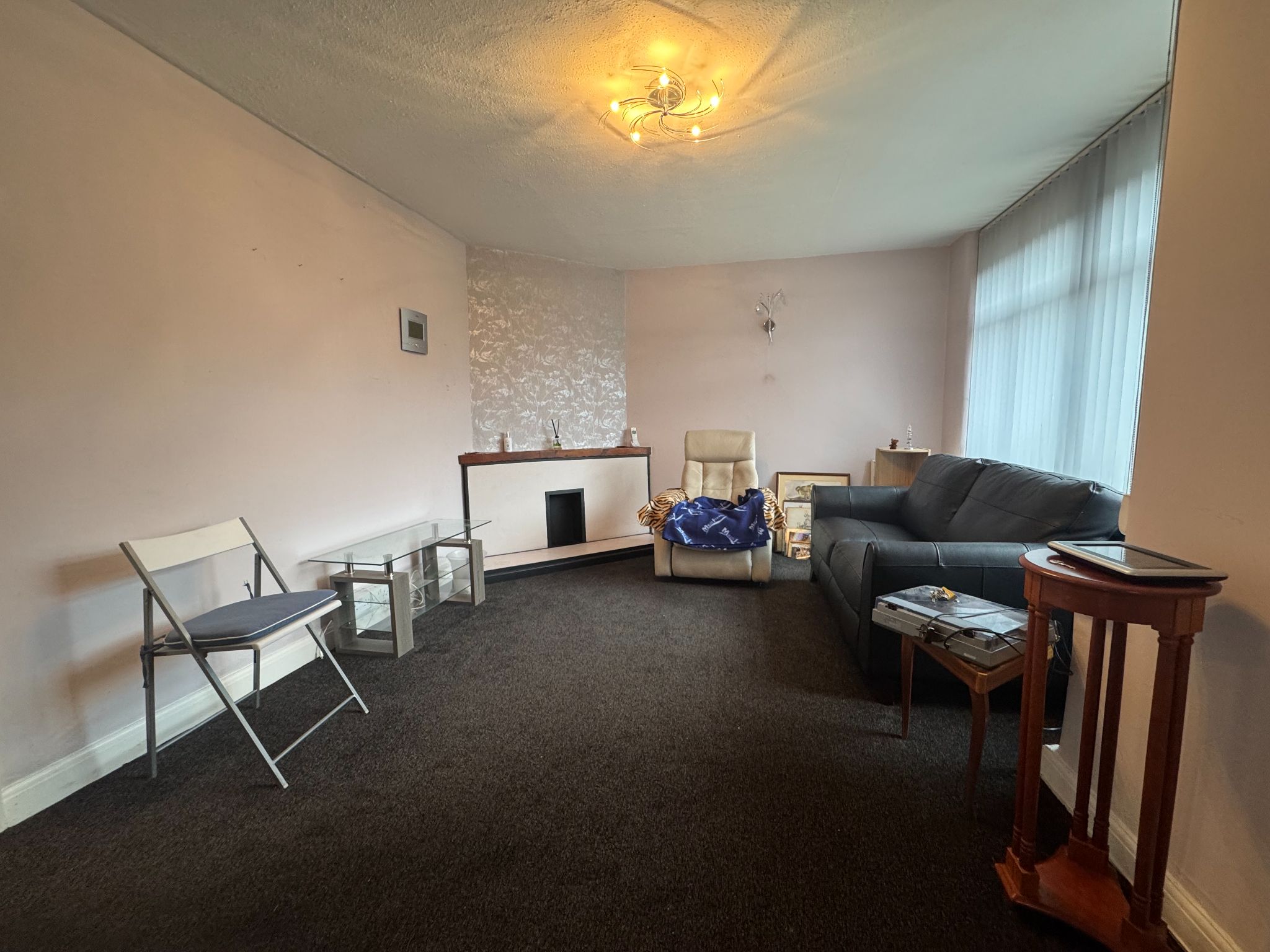 2 Bed Semi-detached House For Sale - Photograph 1