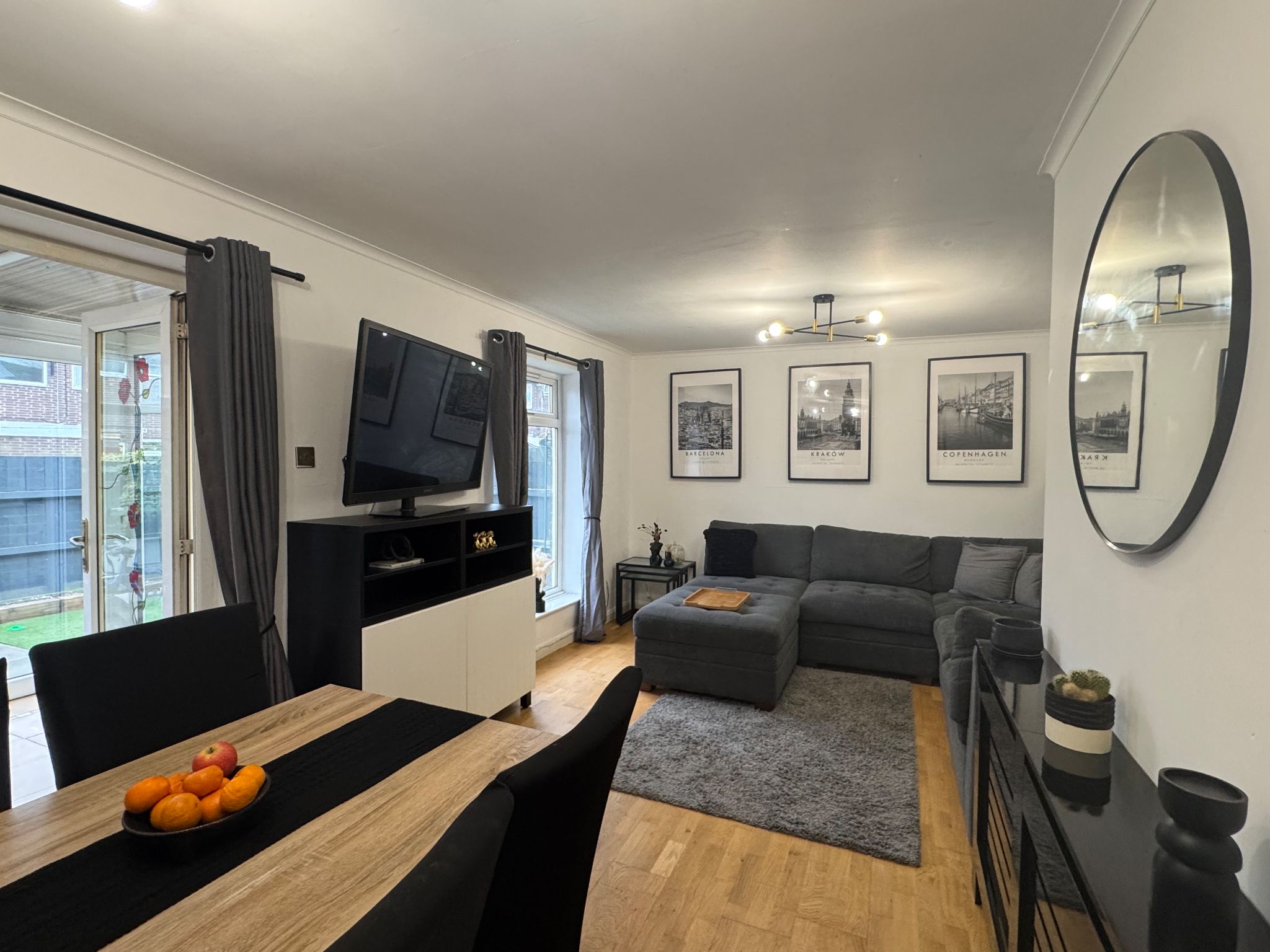 2 Bed Mid Terraced House For Sale - Photograph 3