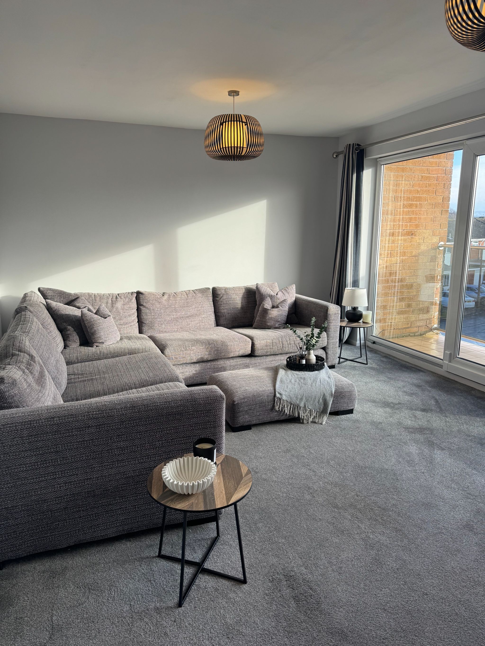 2 Bed Flat Flat/apartment For Sale - Photograph 6