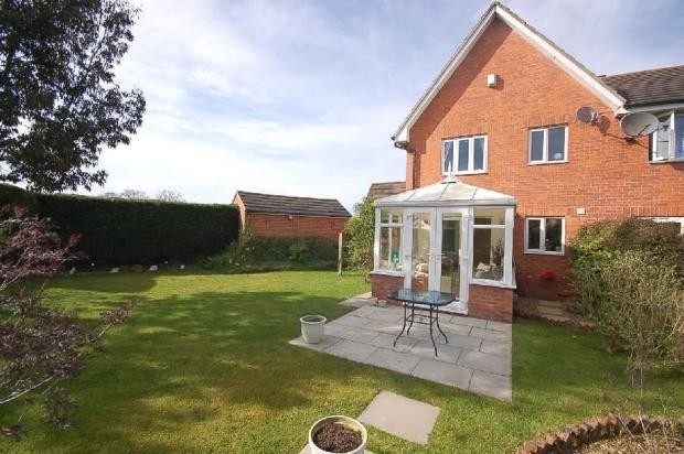 3 Bed Semi-detached House For Sale - Main Image