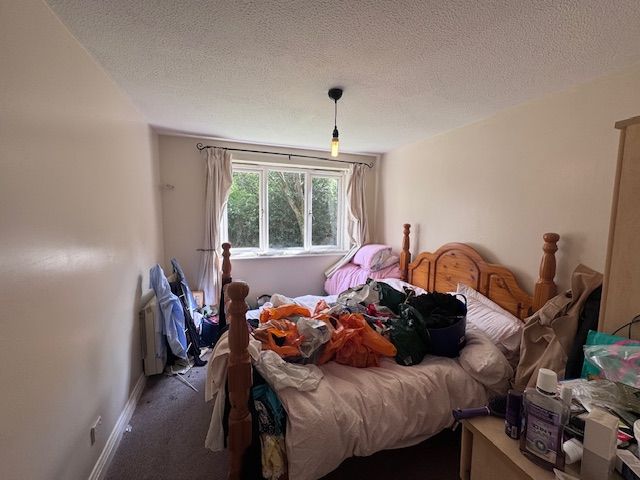 1 Bed Apartment Flat/apartment For Sale - Photograph 8