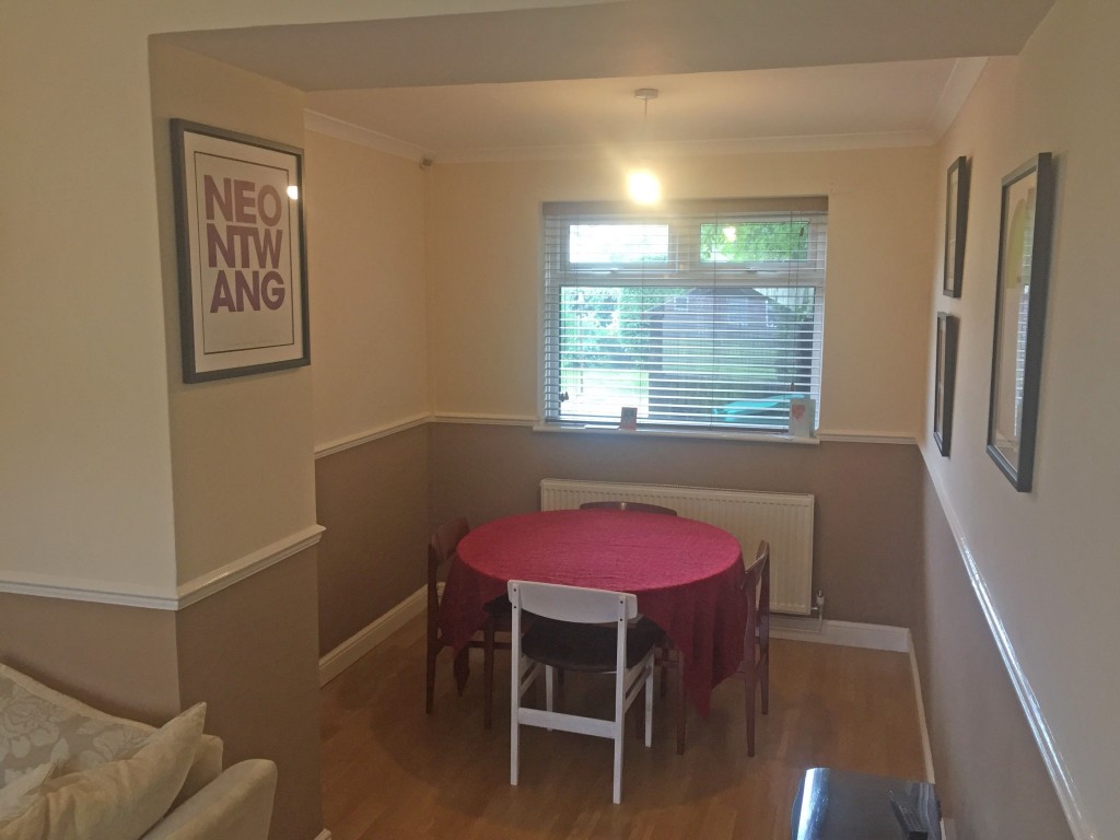 3 Bed Mid Terraced House For Sale - Secondary Image