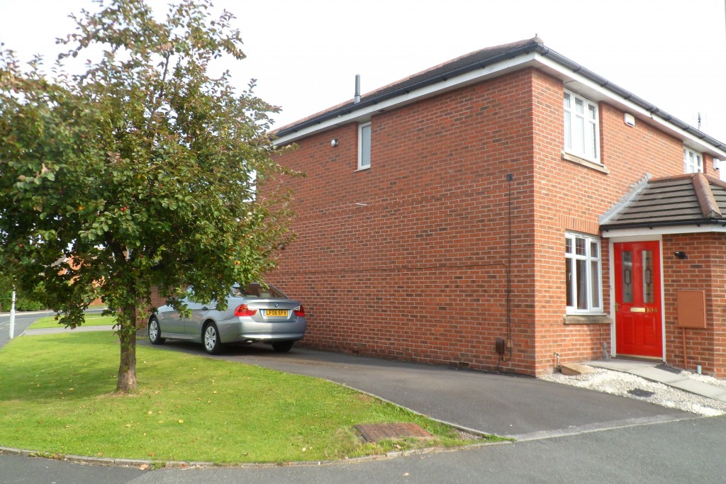 2 Bed End Terraced House To Rent - Main Image