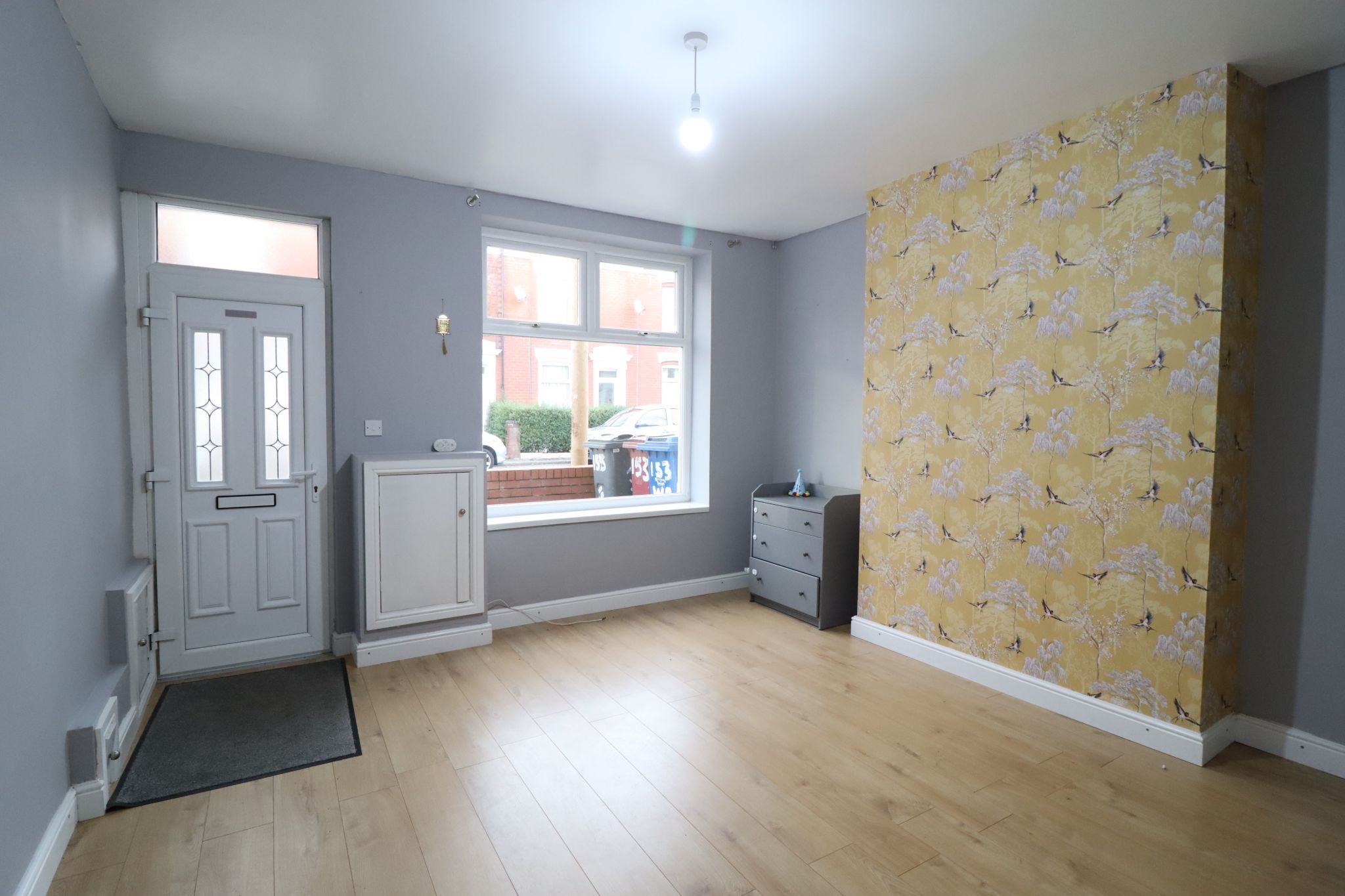 2 Bed Mid Terraced House To Rent - Photograph 2