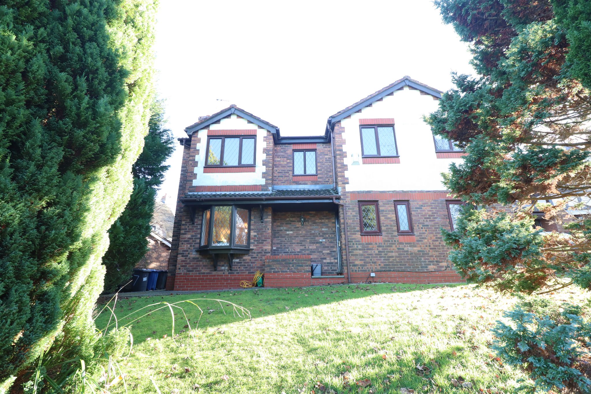 4 Bed Detached House To Rent - Photograph 42