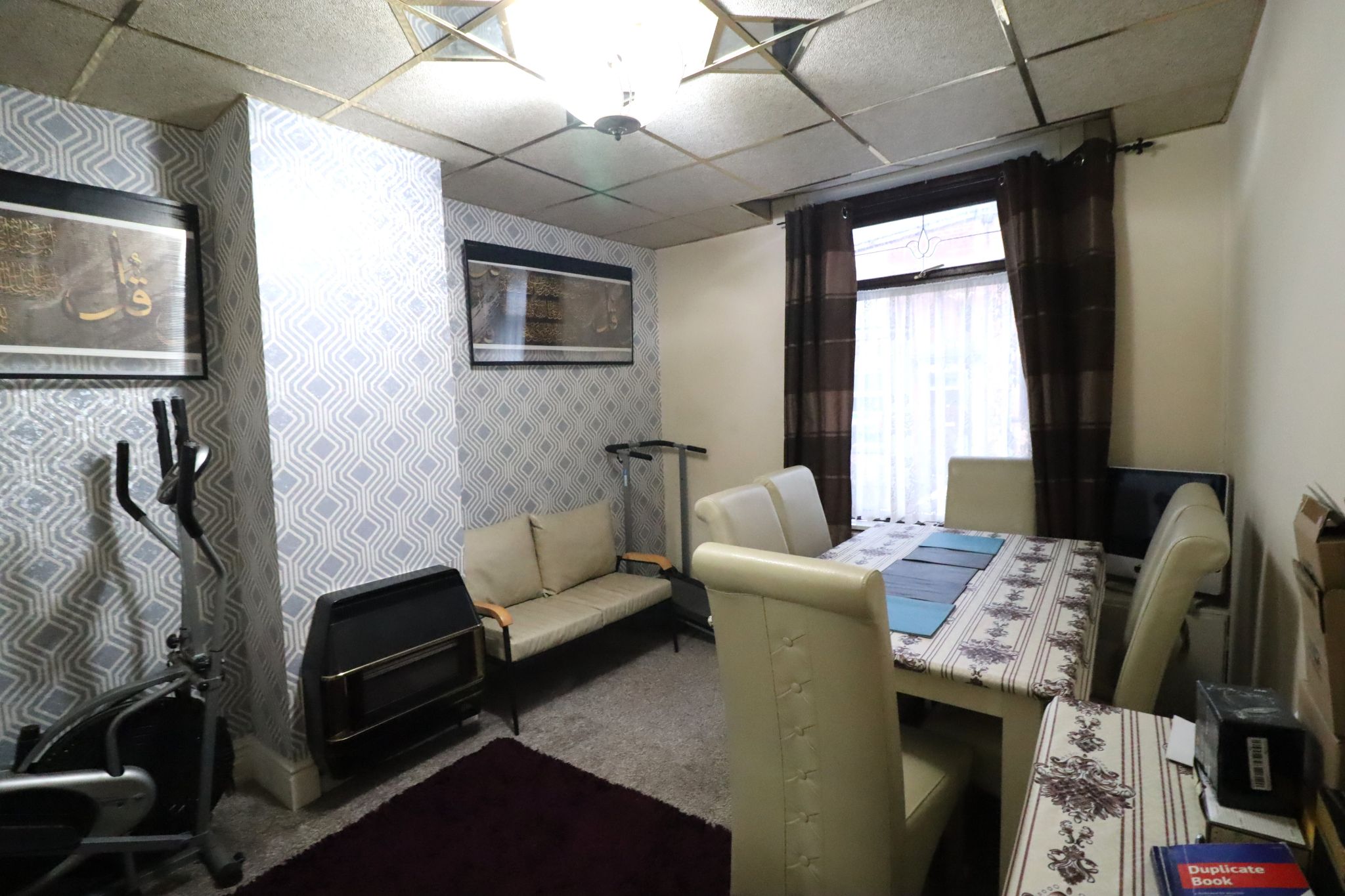 3 Bed Mid Terraced House For Sale - Photograph 2