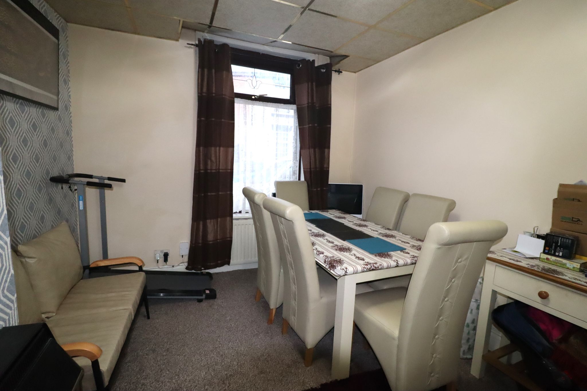 3 Bed Mid Terraced House For Sale - Photograph 3