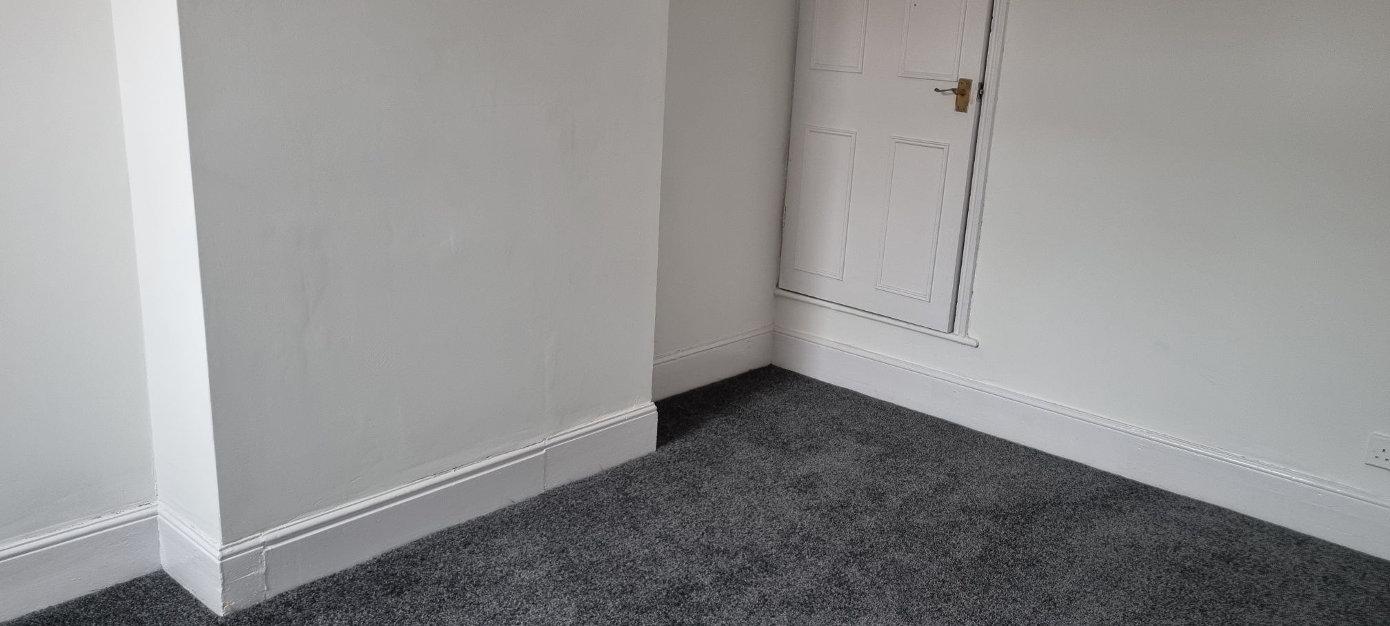 3 bedroom mid terraced house To Let in Leicester - Photograph 9.