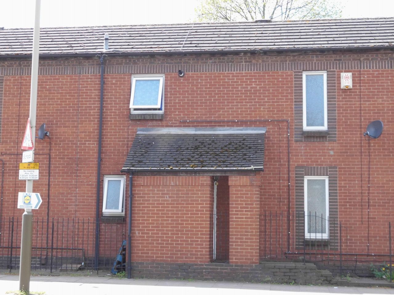 3 bedroom barn conversion house SSTC in Leicester - Photograph 1.