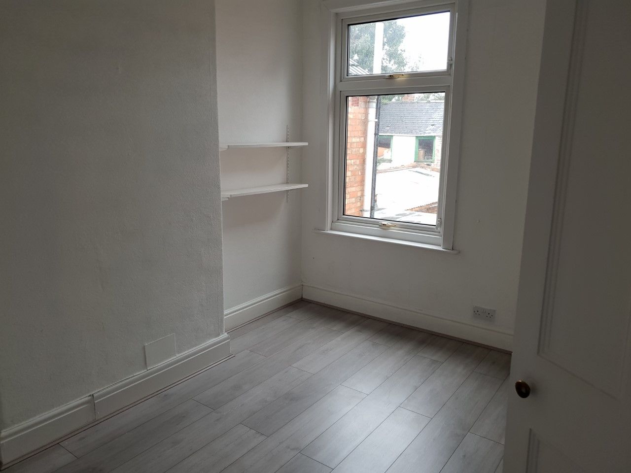 3 bedroom mid terraced house To Let in Leicester - Photograph 10.