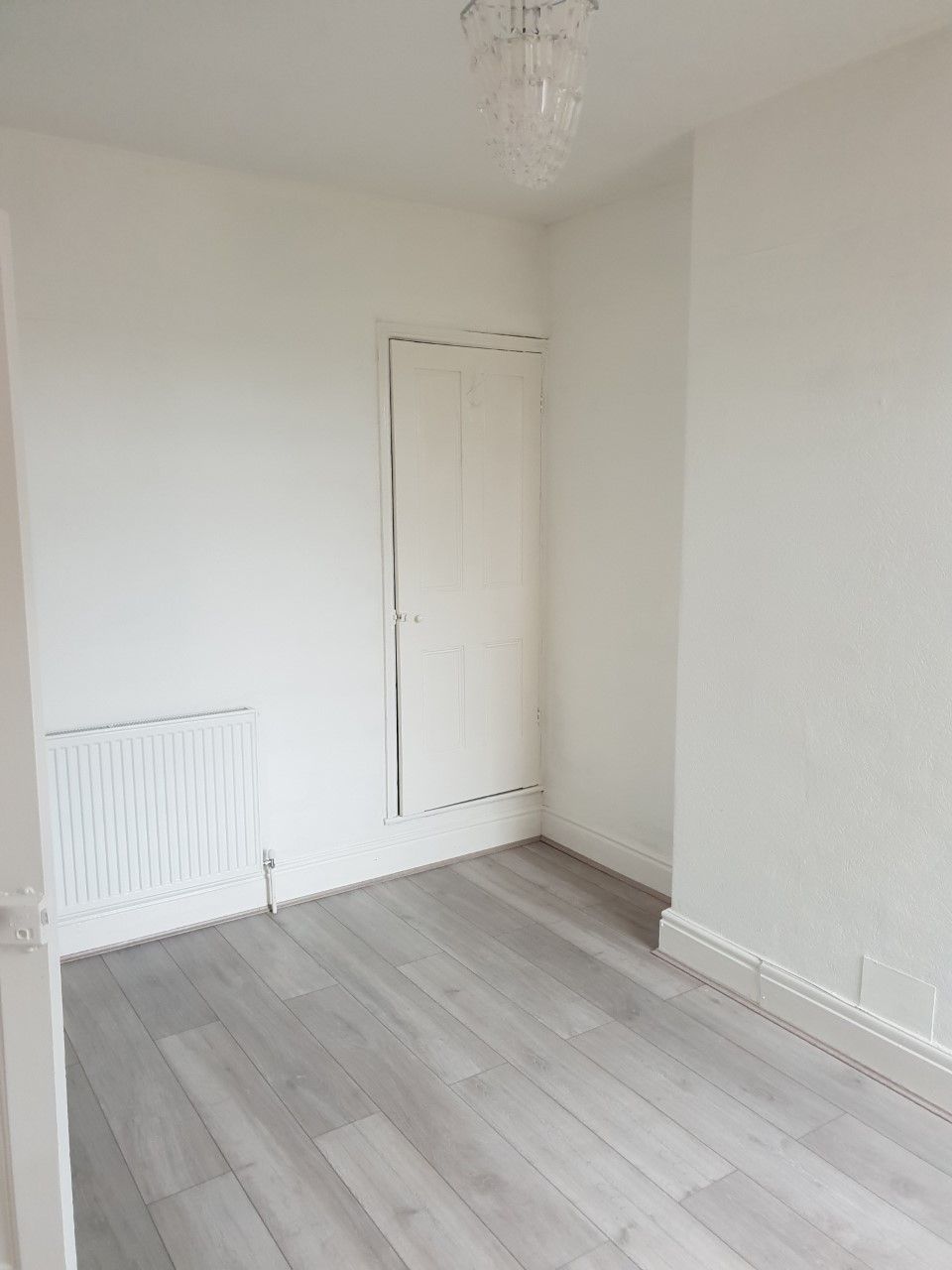 3 bedroom mid terraced house To Let in Leicester - Photograph 11.