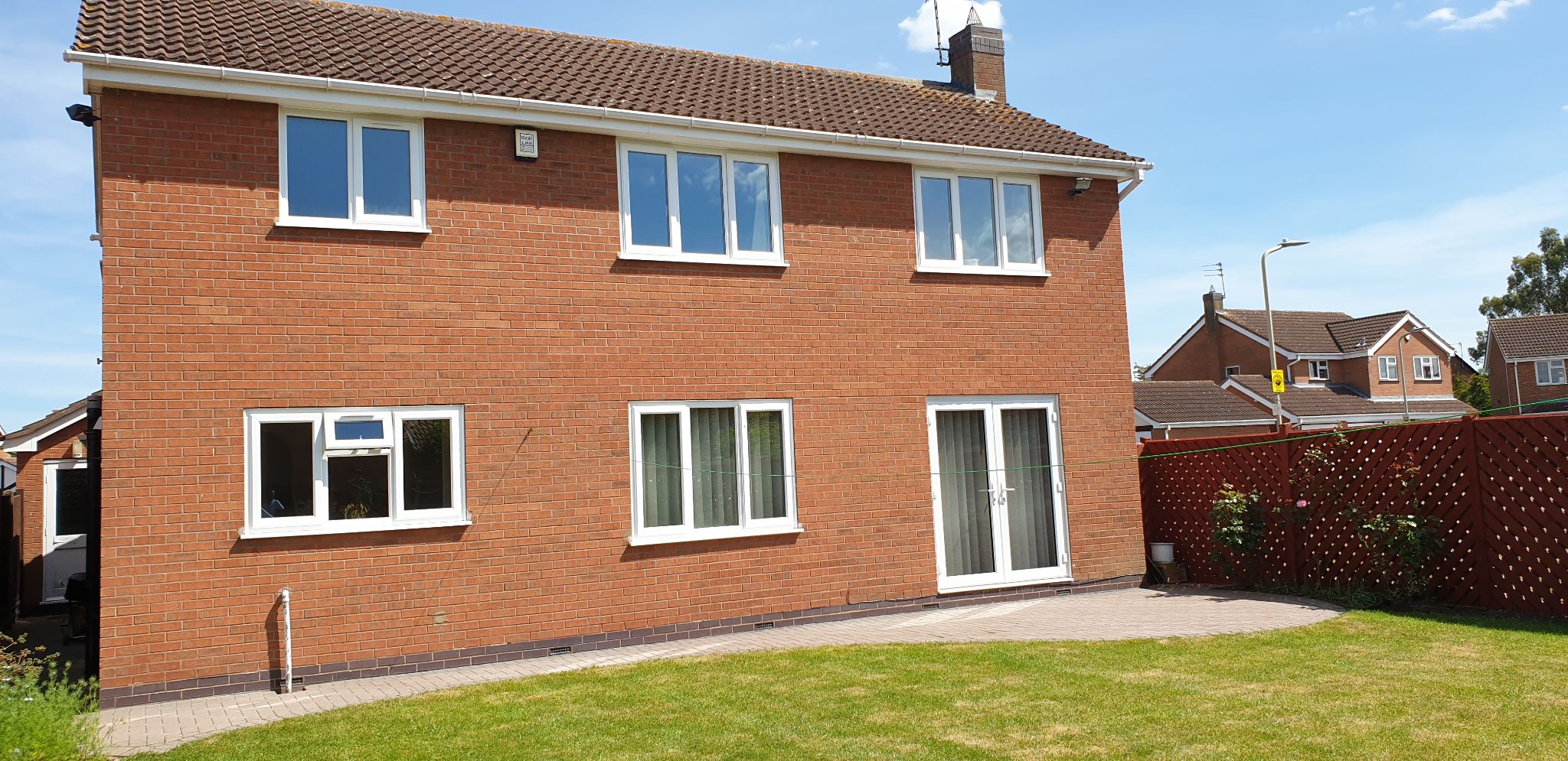 4 bedroom detached house SSTC in Leicester - Photograph 12.