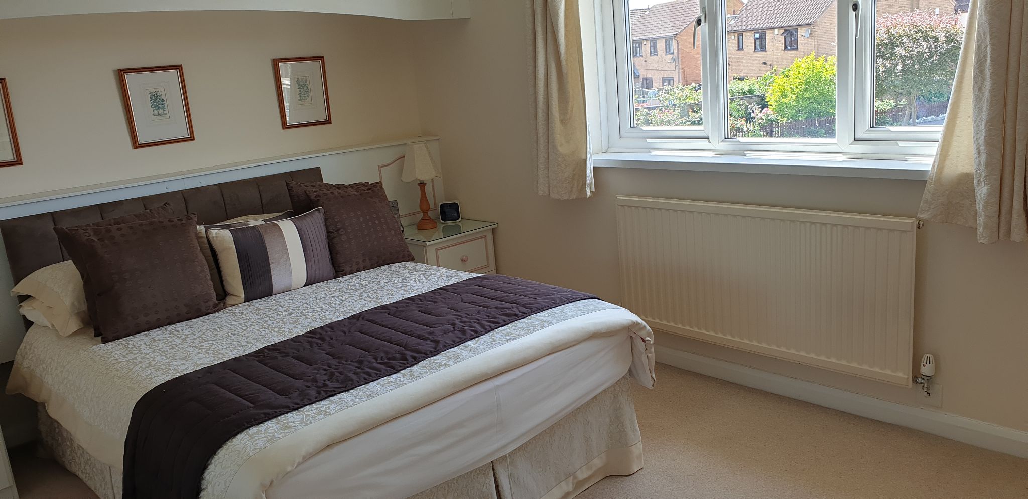 4 bedroom detached house SSTC in Leicester - Photograph 3.