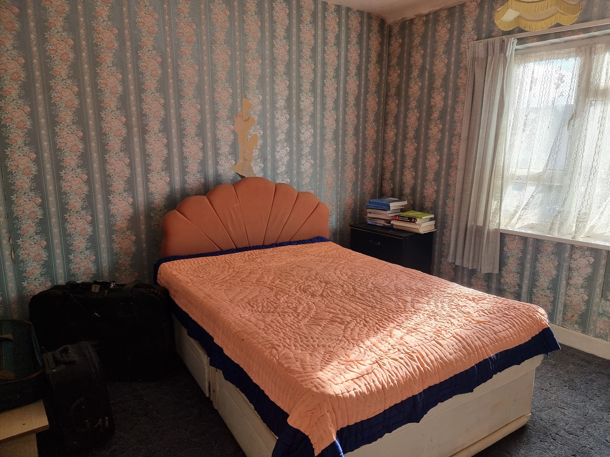 3 bedroom town house For Sale in Leicester - Photograph 5.