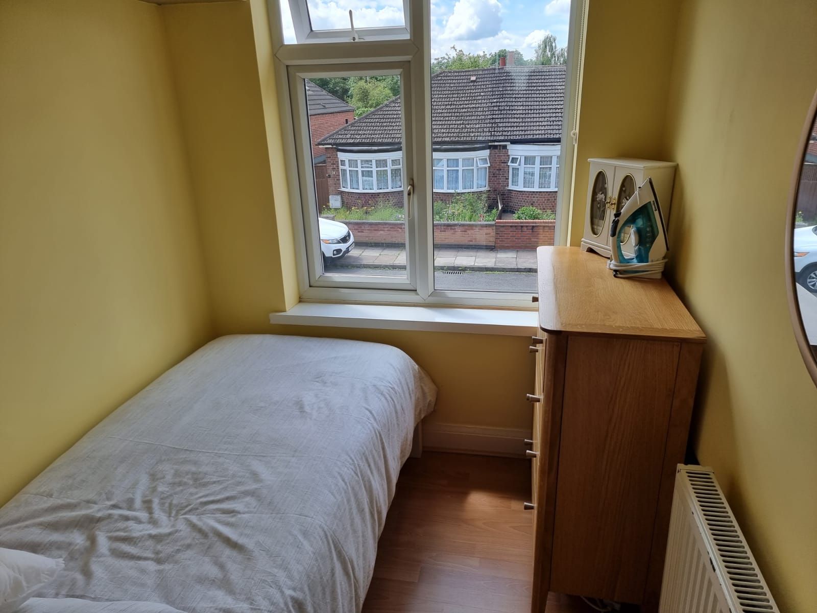 3 bedroom semi-detached house SSTC in Leicester - Photograph 9.