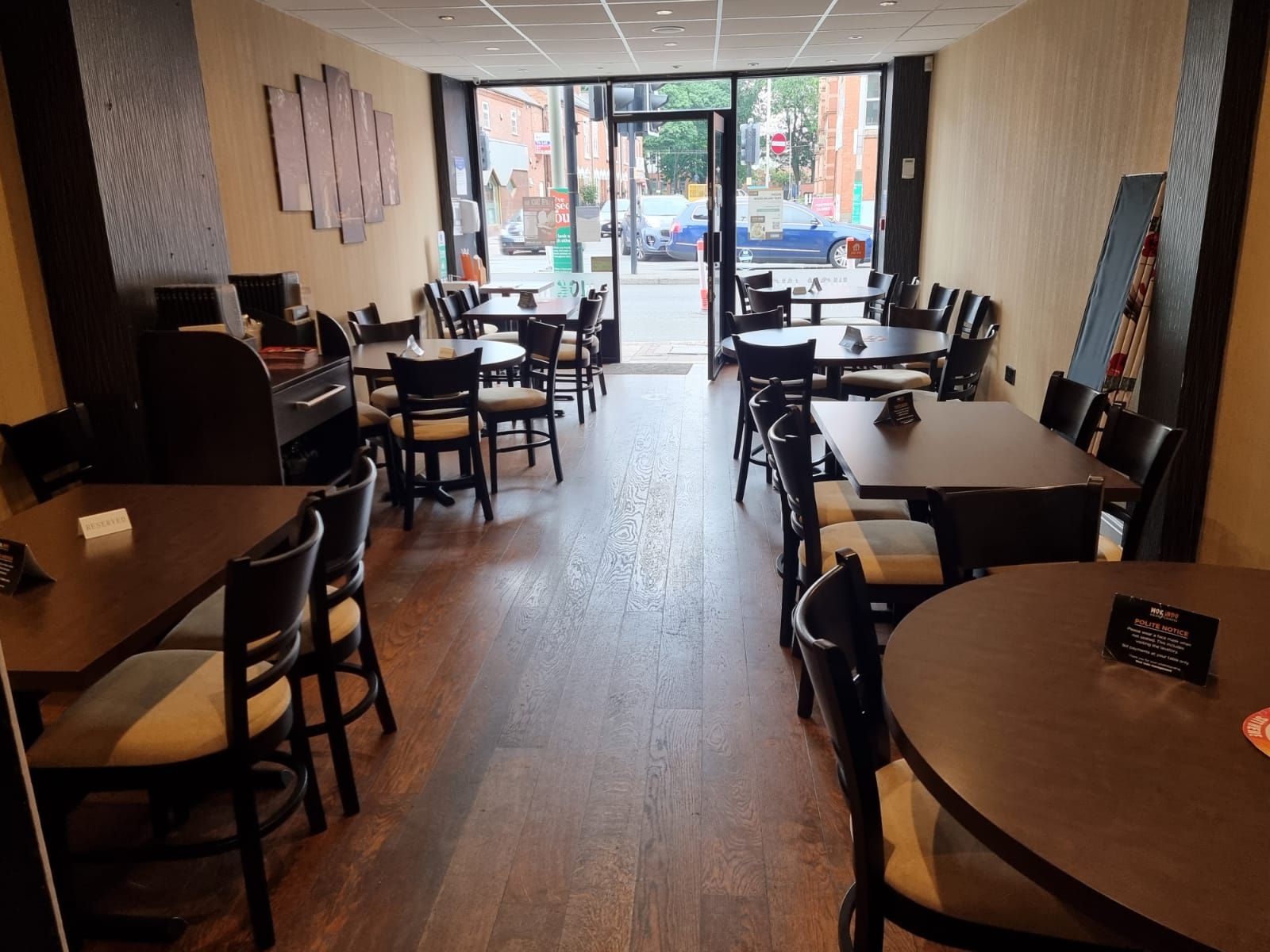 Restaurant For Sale in Leicester - Photograph 2.