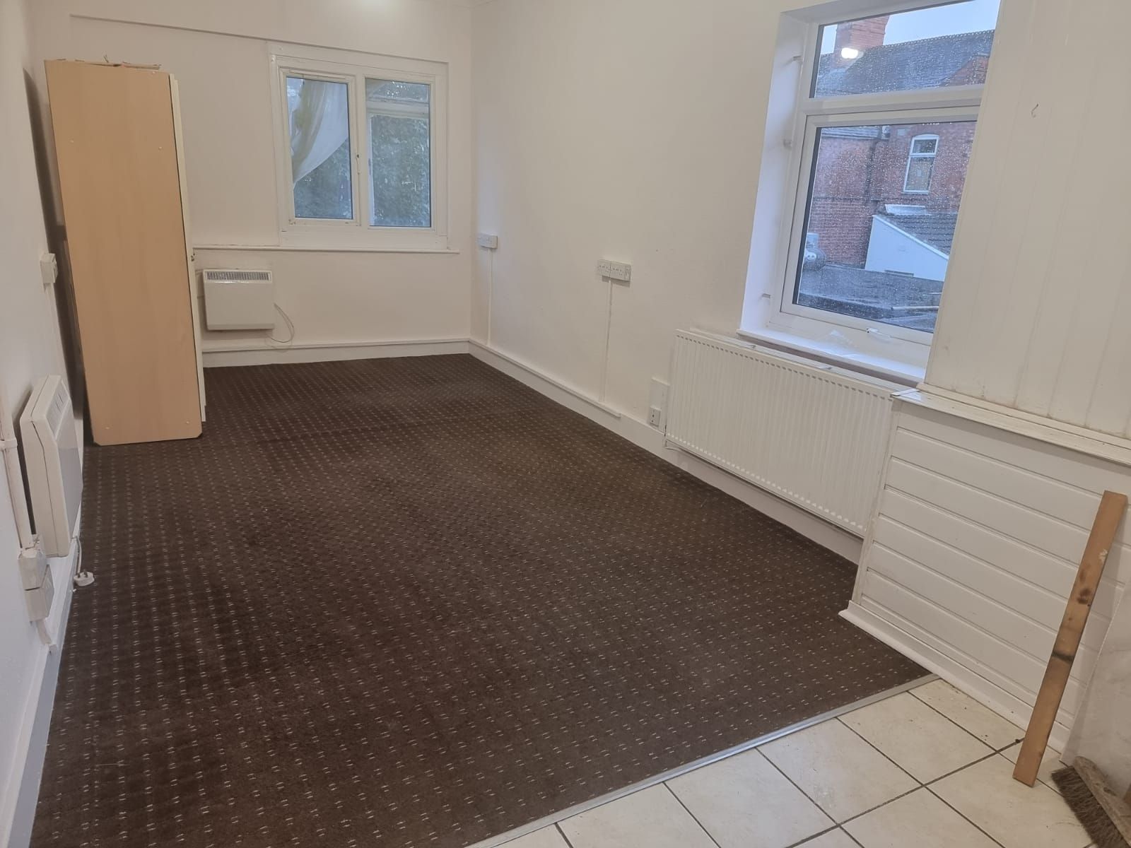 3 bedroom flat flat/apartment To Let in Leicester - Photograph 5.