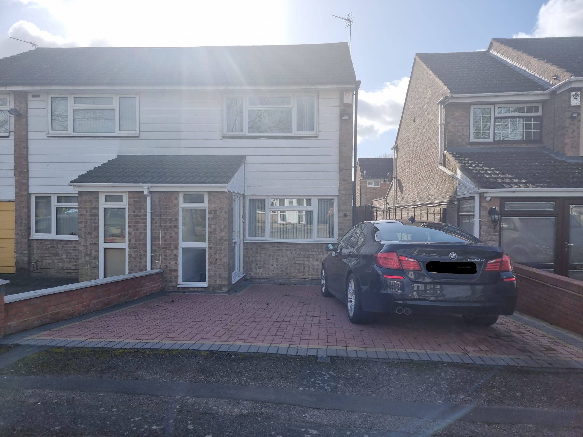2 bedroom semi-detached house To Let in Leicester - Photograph 1.
