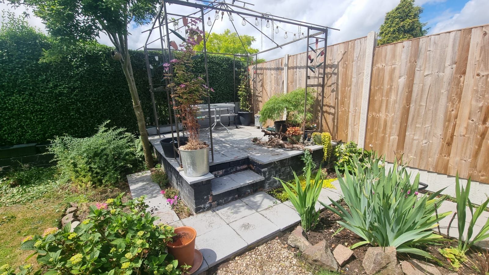 4 bedroom semi-detached house For Sale in Leicester - Photograph 20.