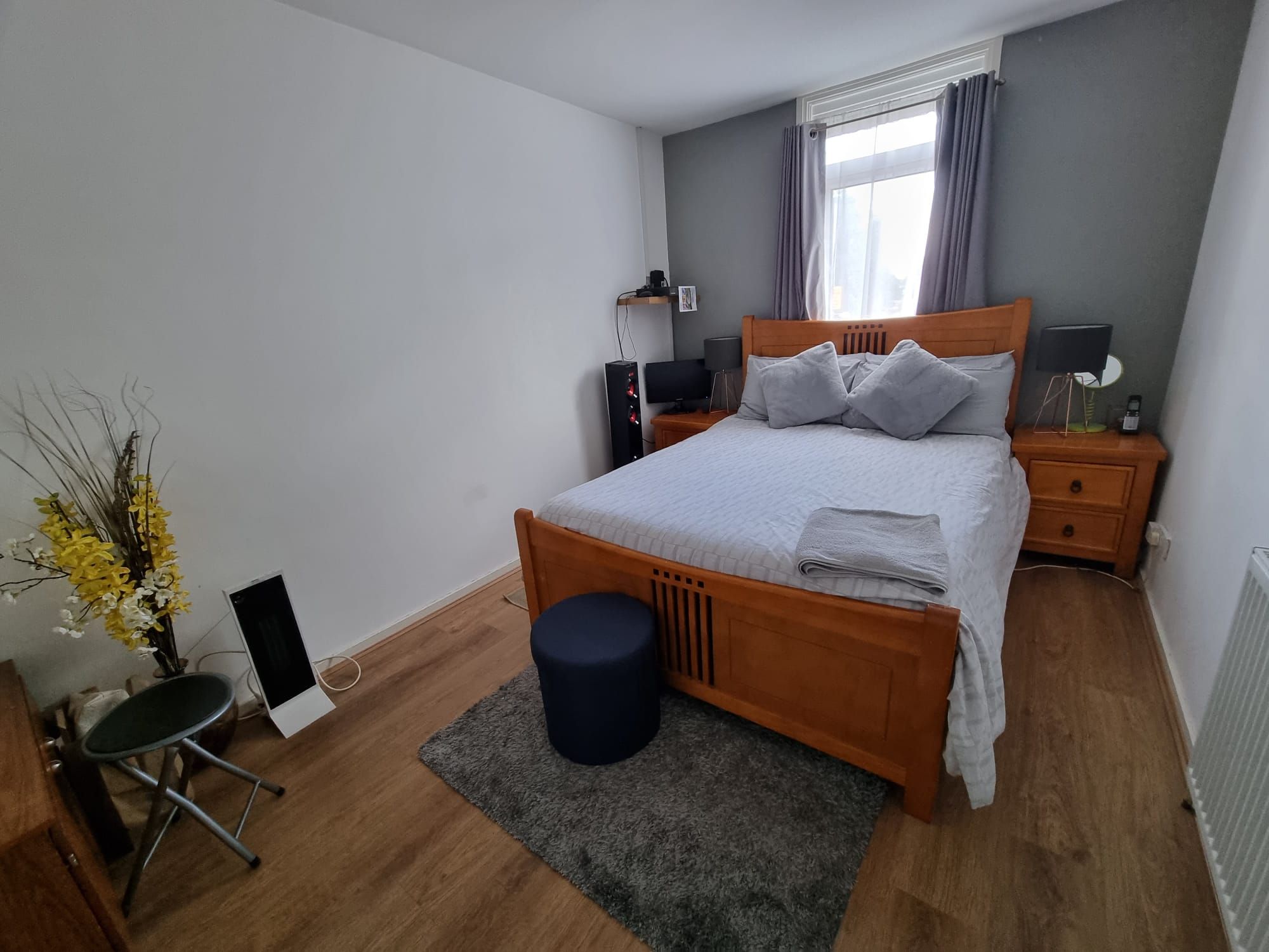 4 bedroom end terraced house To Let in Leicester - Photograph 8.