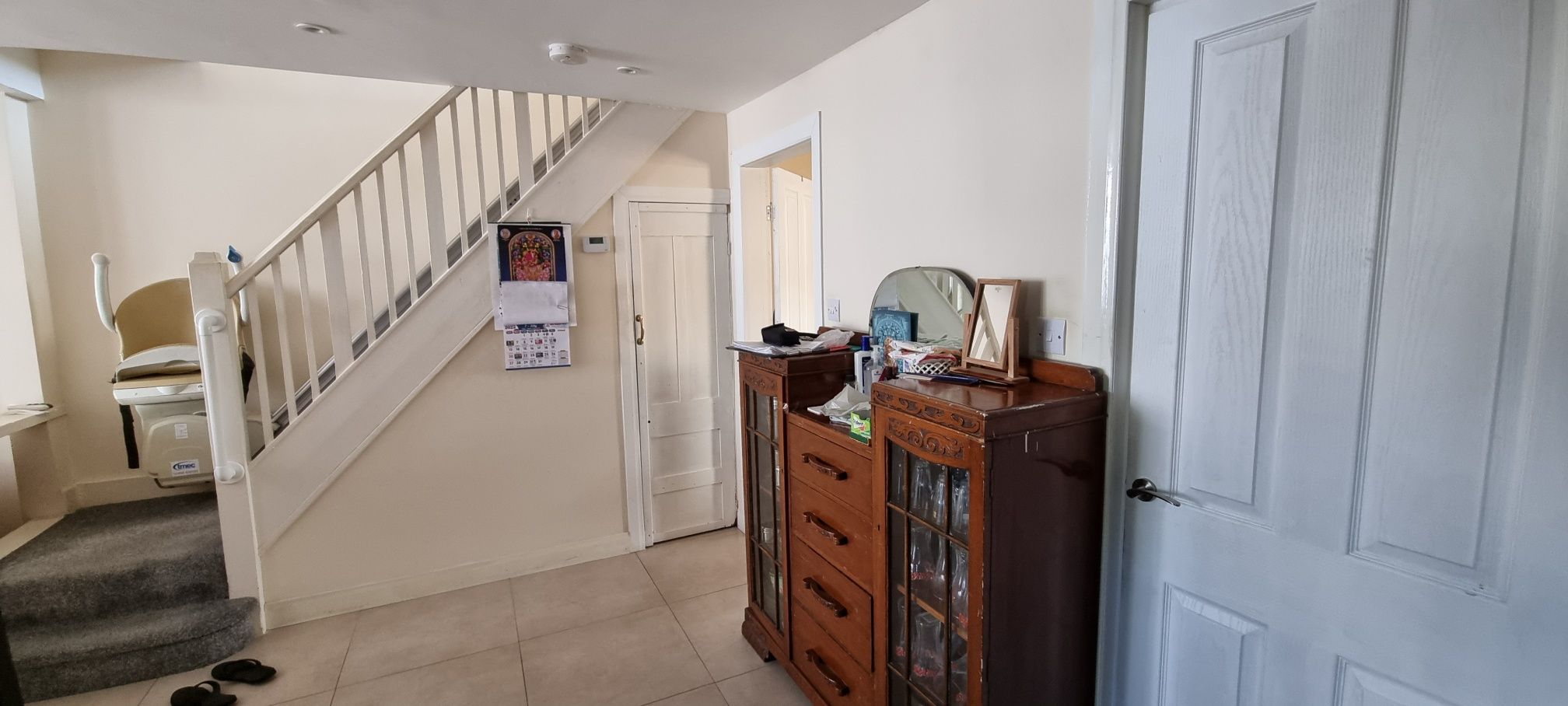 3 bedroom semi-detached house For Sale in Leicester - Lounge pic 3.