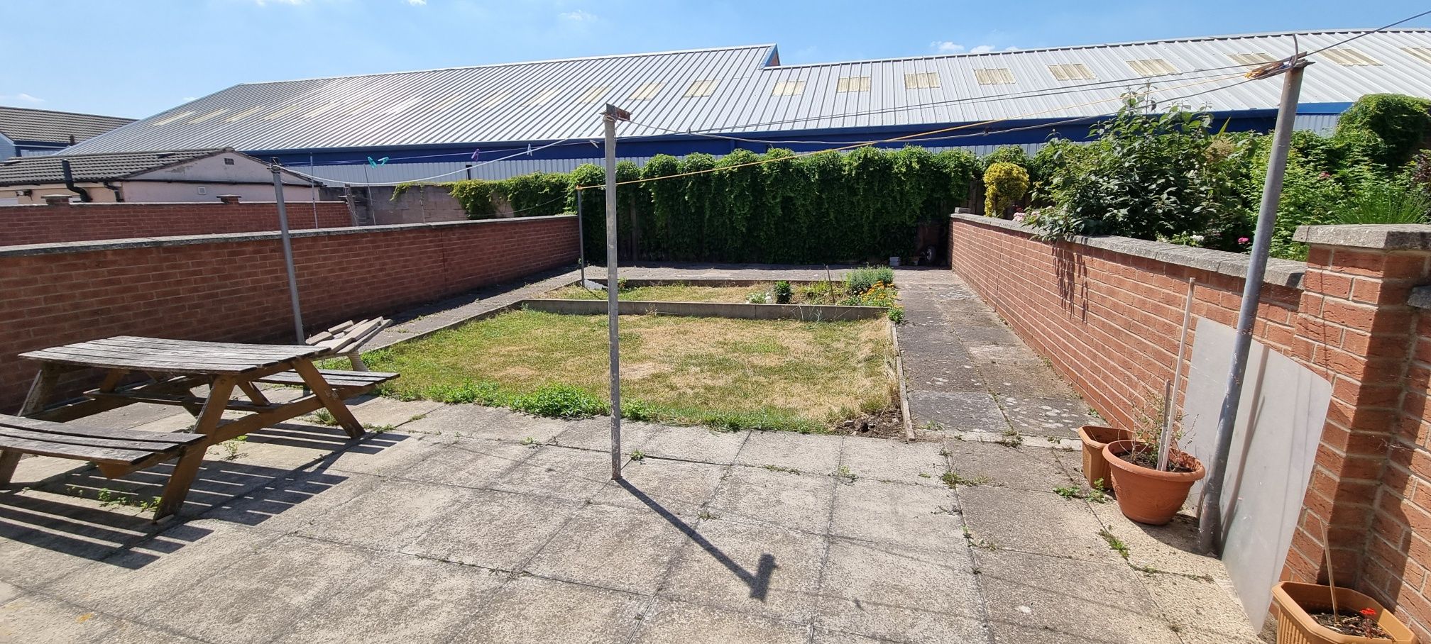 3 bedroom semi-detached house For Sale in Leicester - Rear Garden.