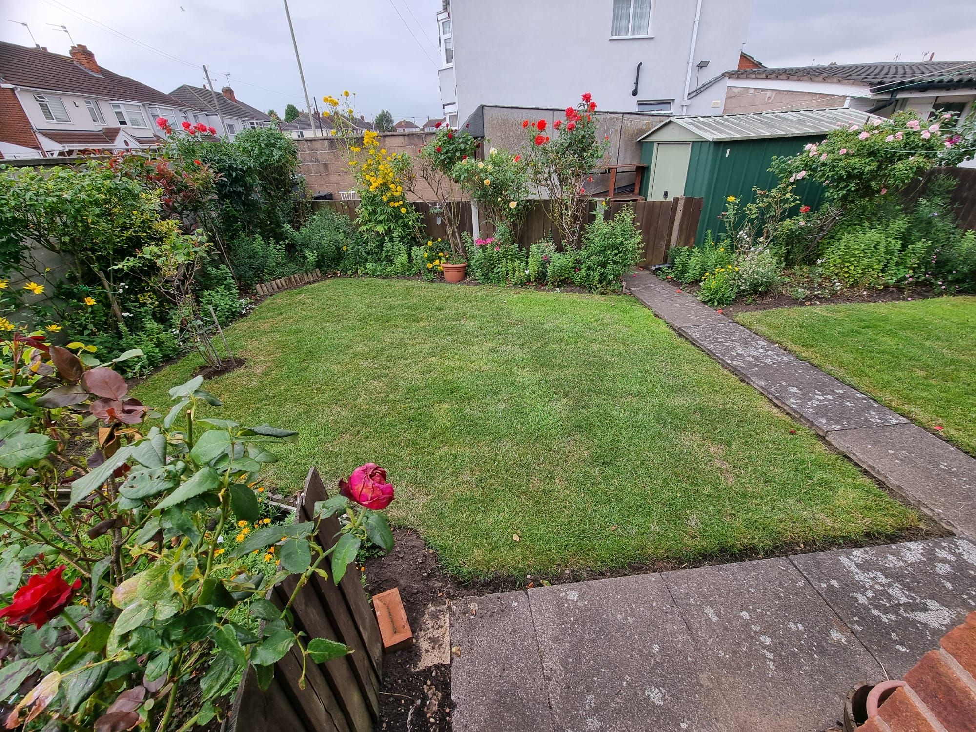 3 bedroom semi-detached house For Sale in Leicester - Photograph 11.