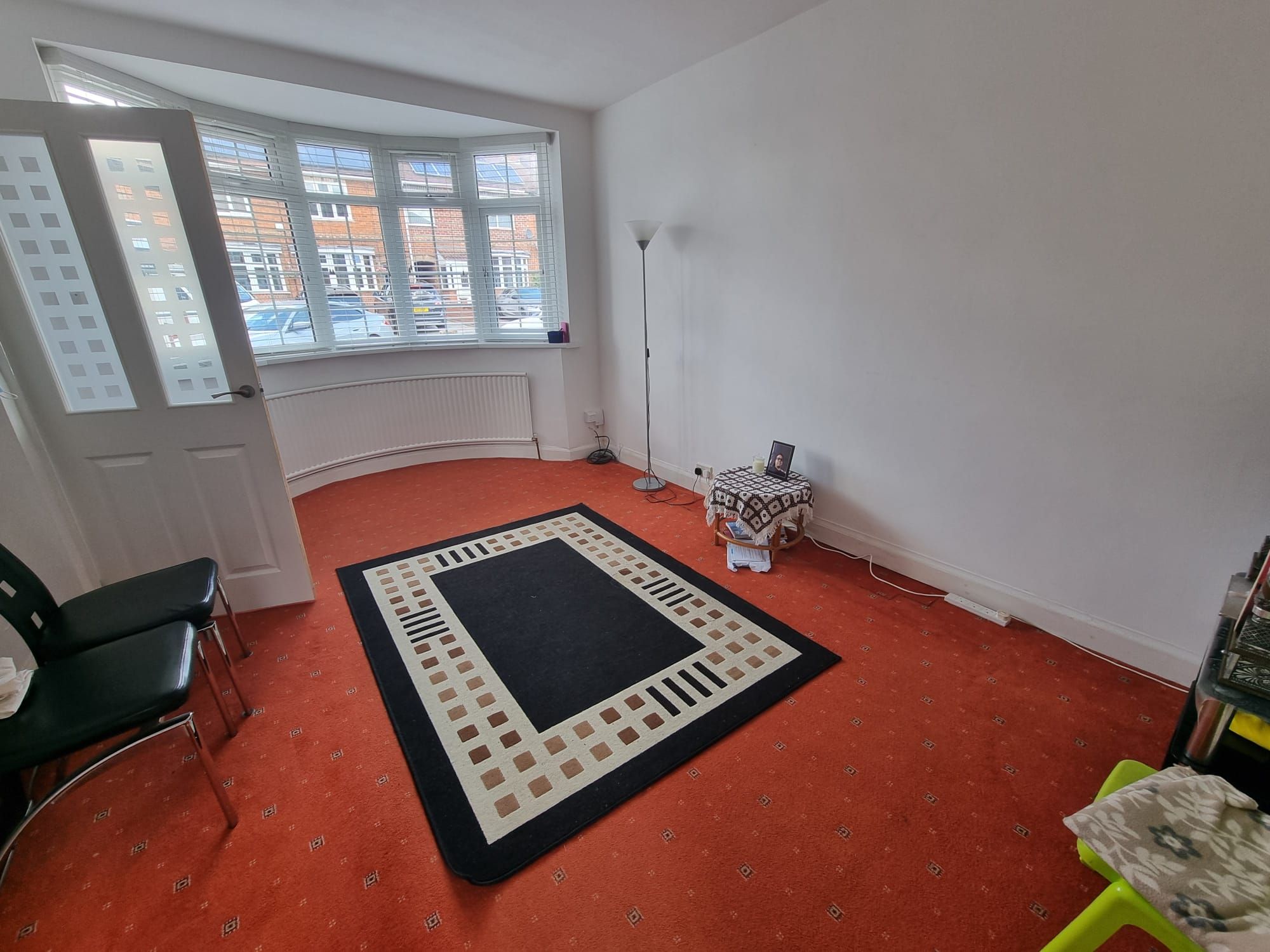 4 bedroom town house For Sale in Leicester - Photograph 3.