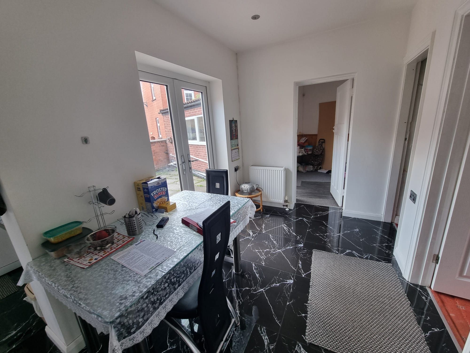 4 bedroom town house For Sale in Leicester - Photograph 5.