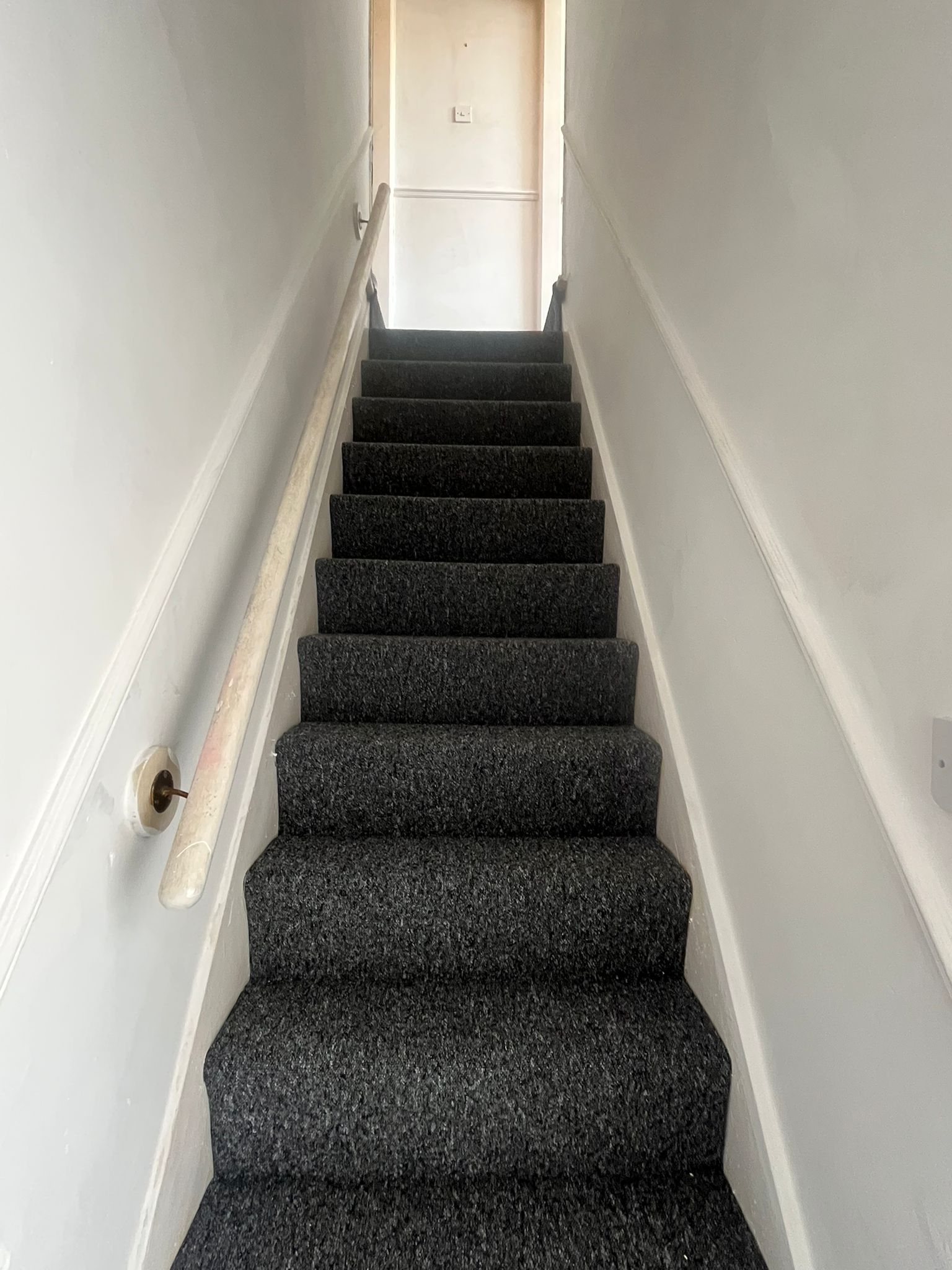 2 bedroom mid terraced house For Sale in Leicester - Photograph 7.