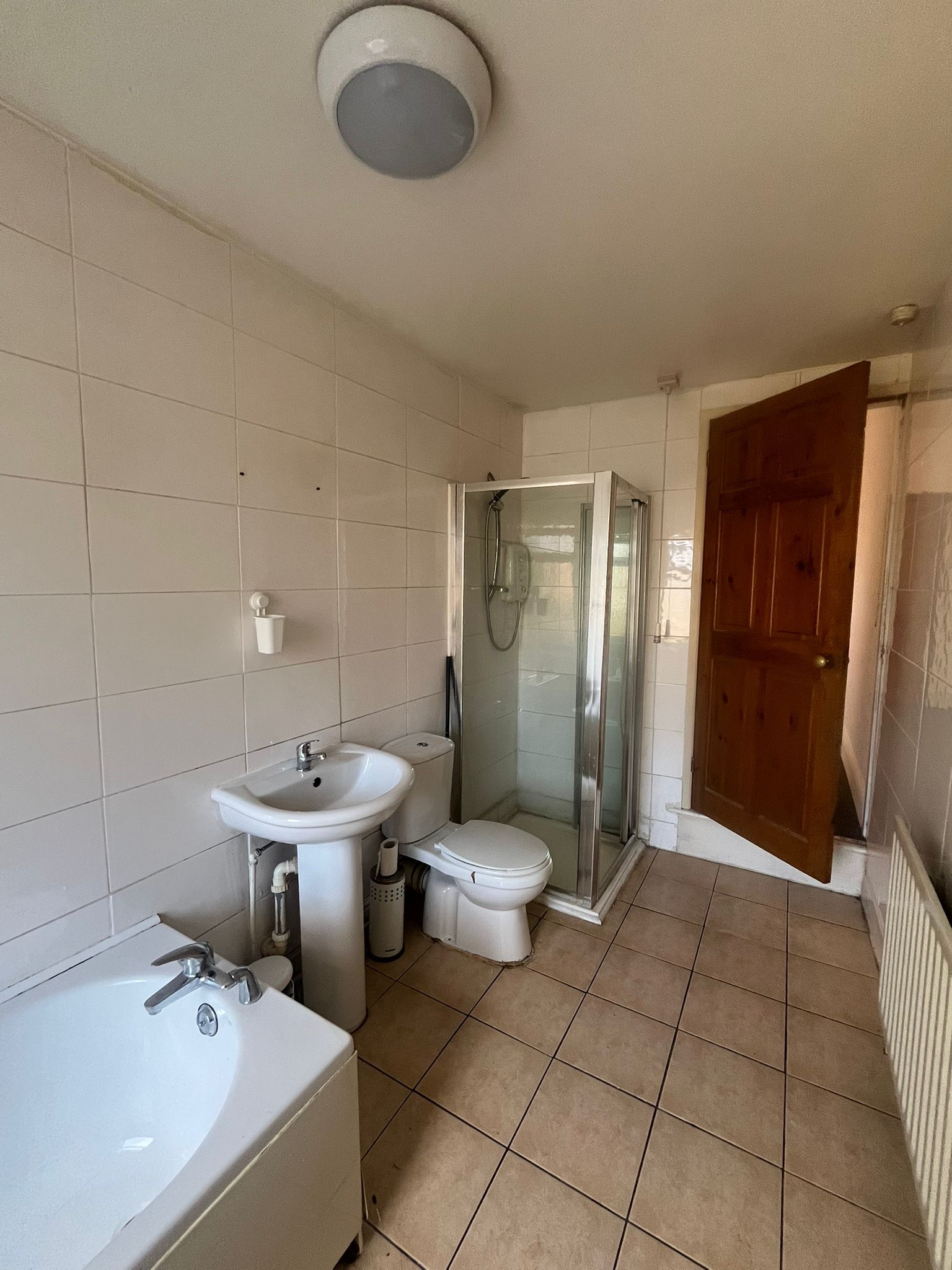 2 bedroom mid terraced house For Sale in Leicester - Photograph 8.