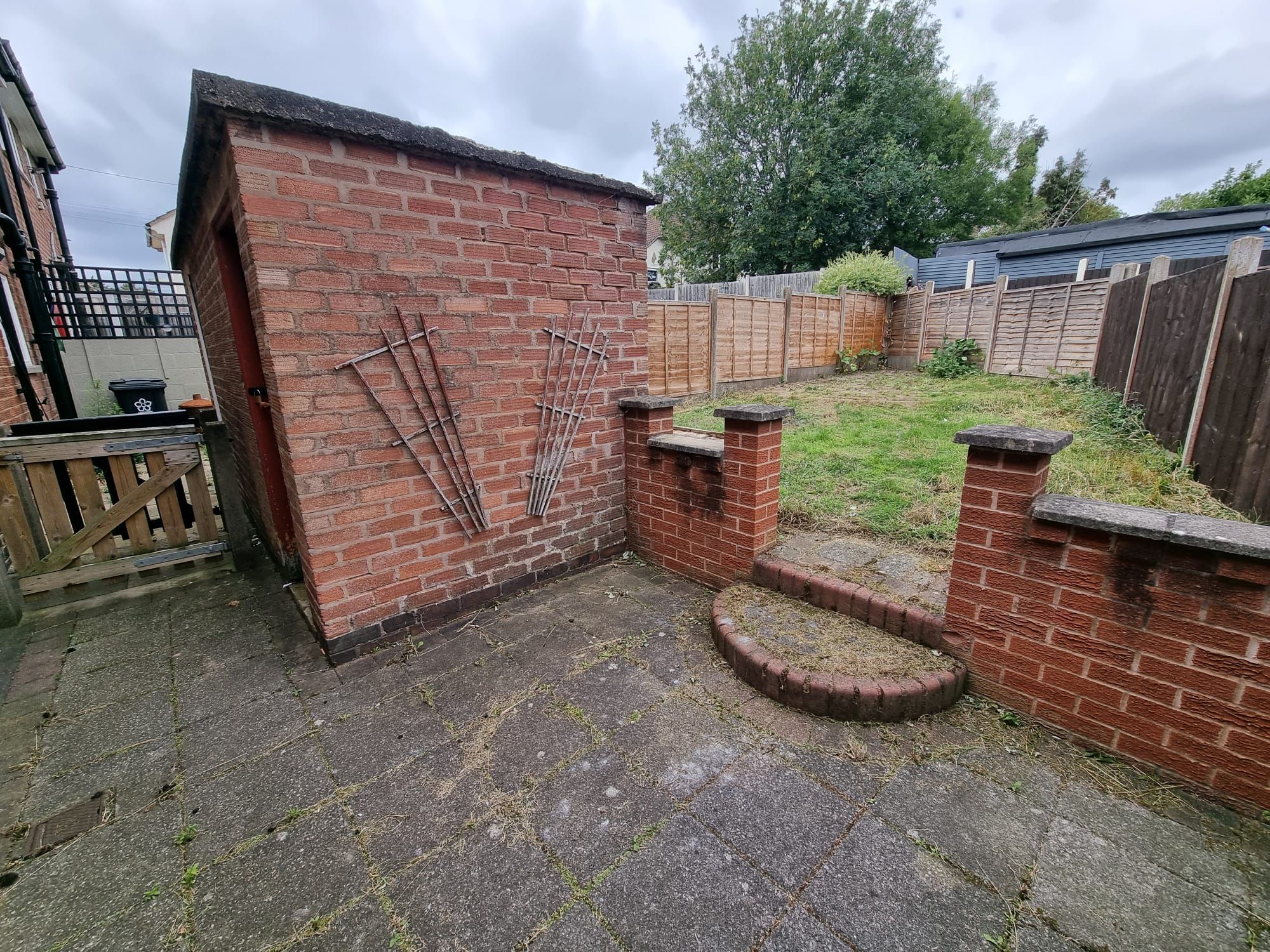 3 bedroom town house For Sale in Leicester - Photograph 10.
