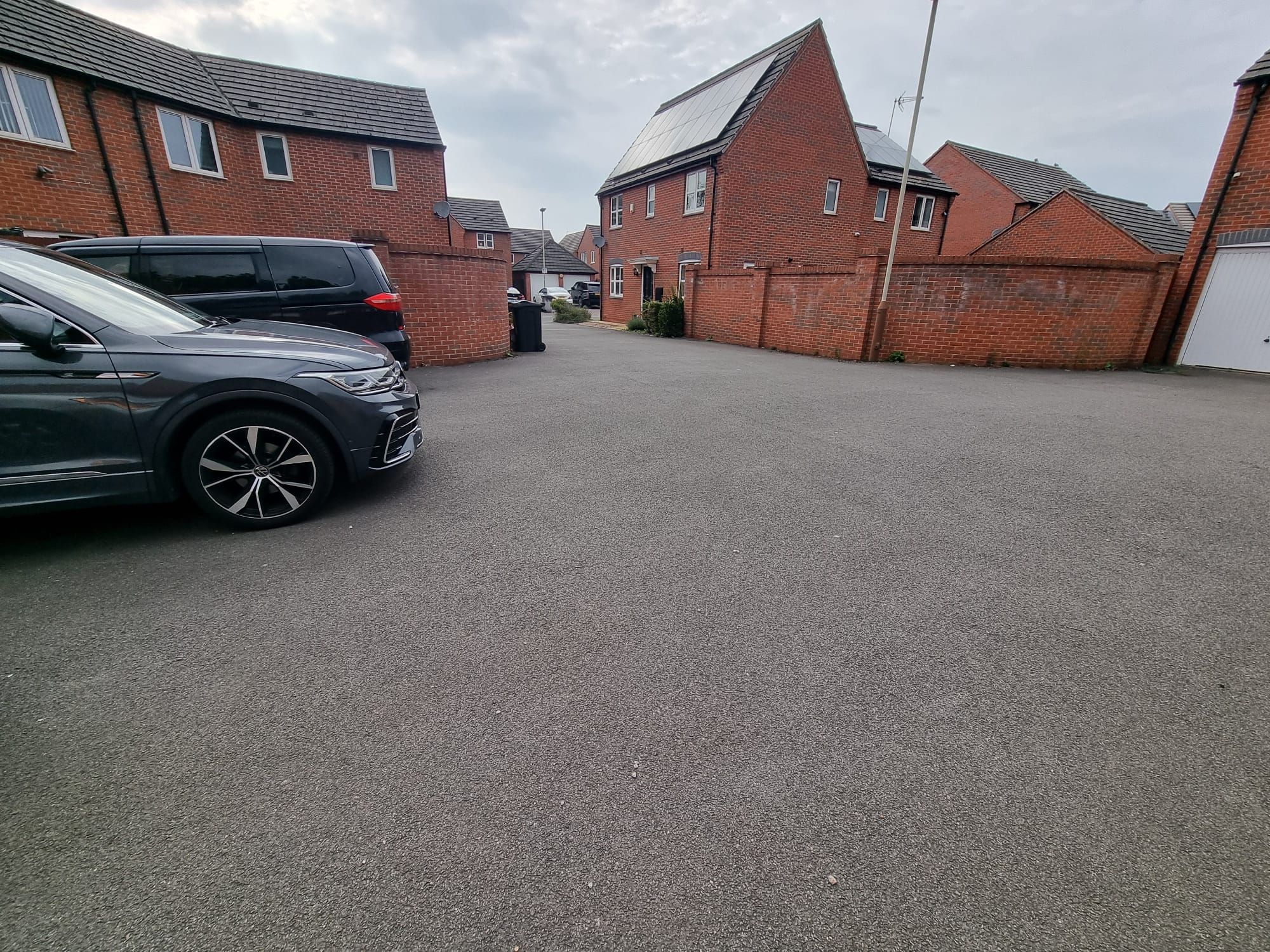 4 bedroom end terraced house For Sale in Leicester - Photograph 17.